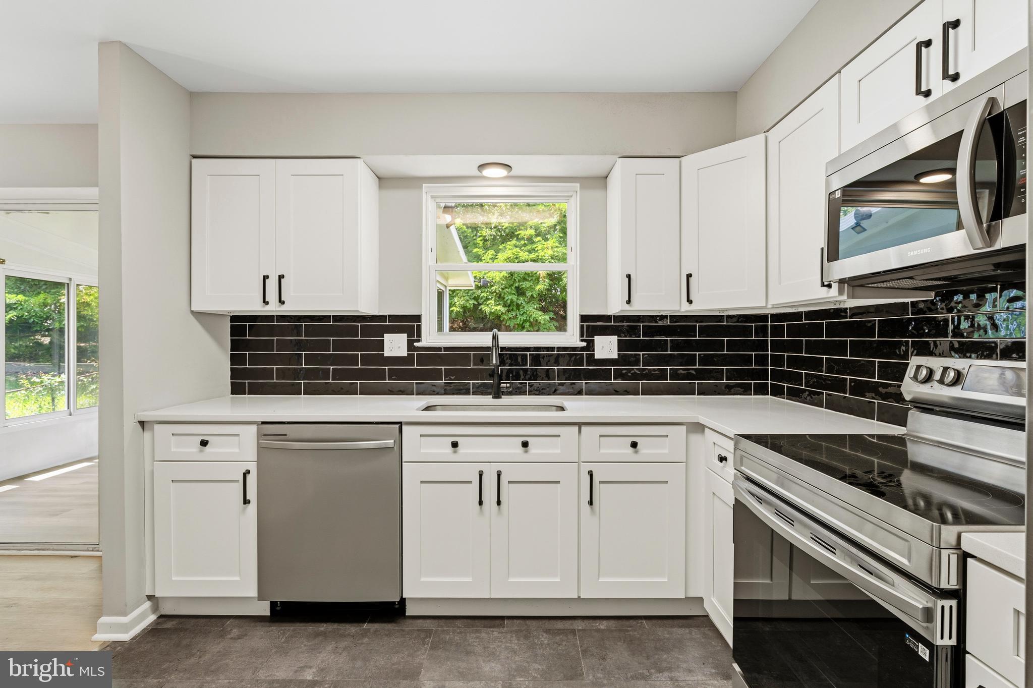HILLCREST HEIGHTS - Residential