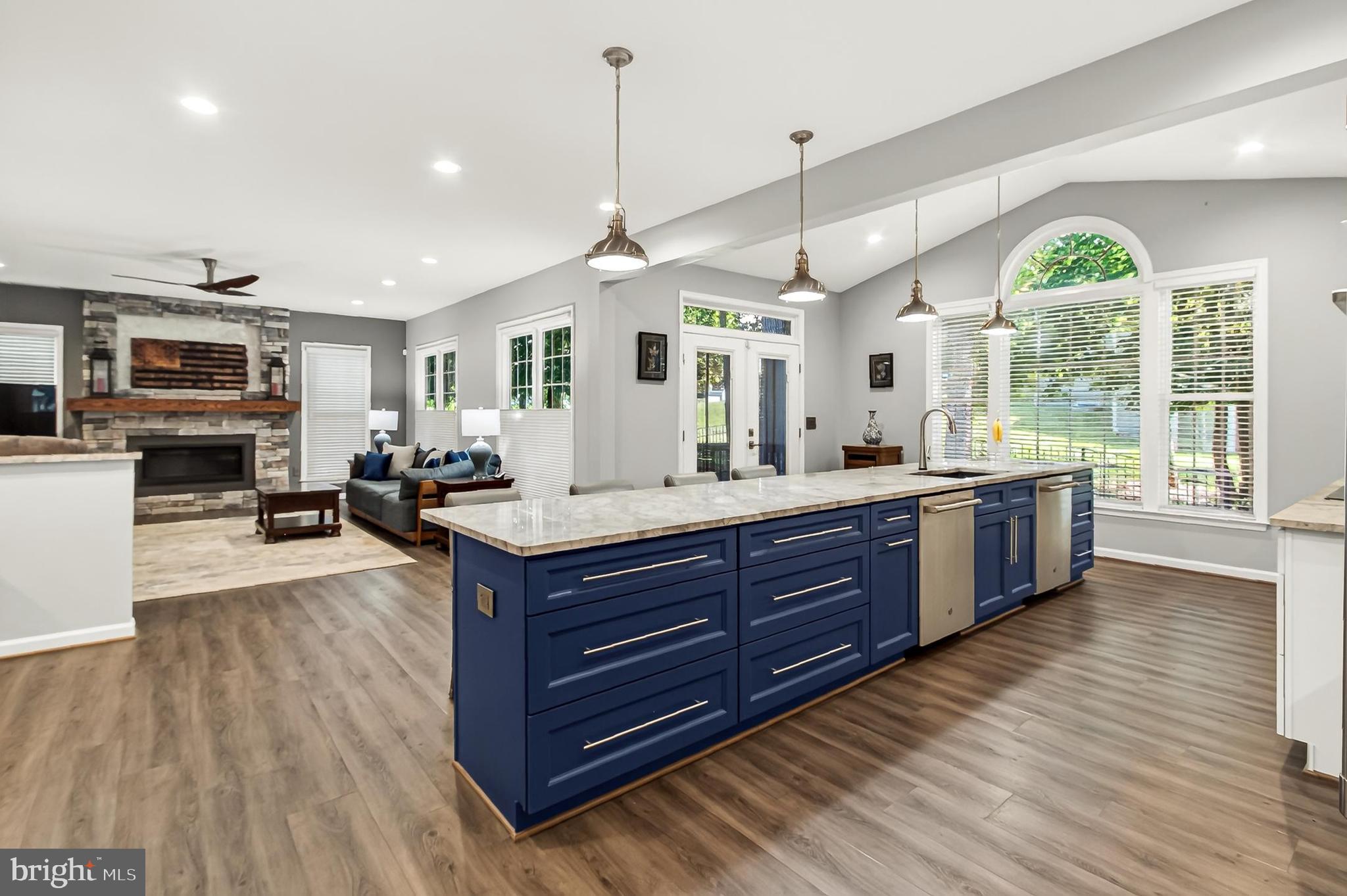 CARDINAL HILL - Residential