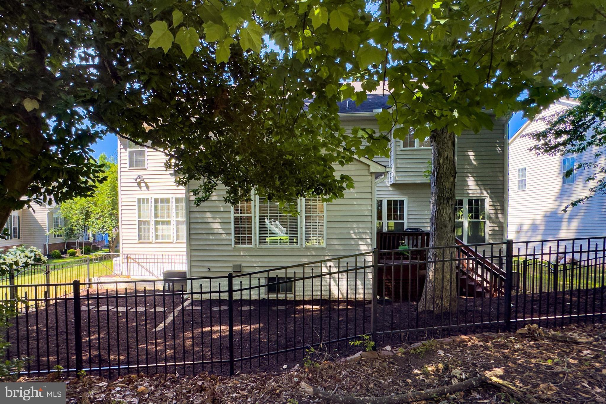 CARDINAL HILL - Residential