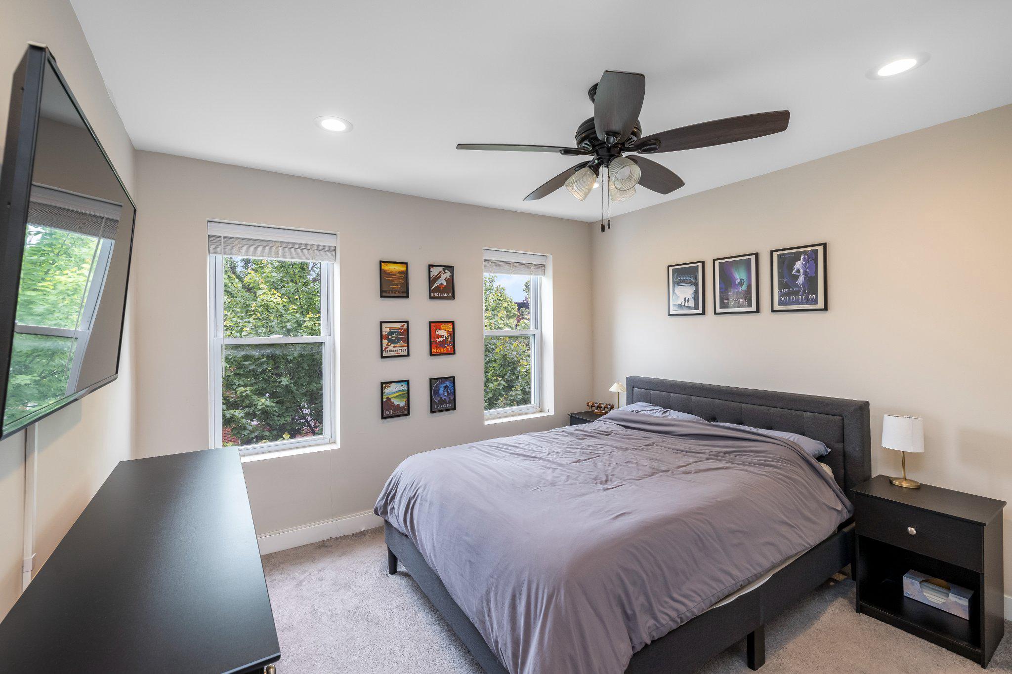 HIGHLANDTOWN - Residential