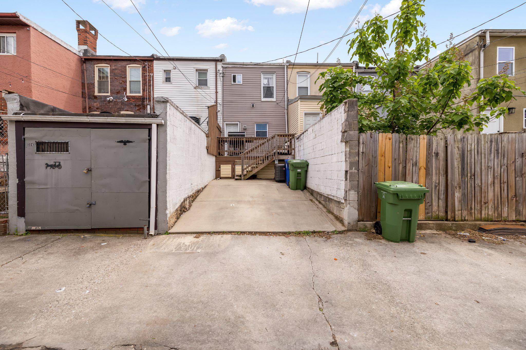 HIGHLANDTOWN - Residential