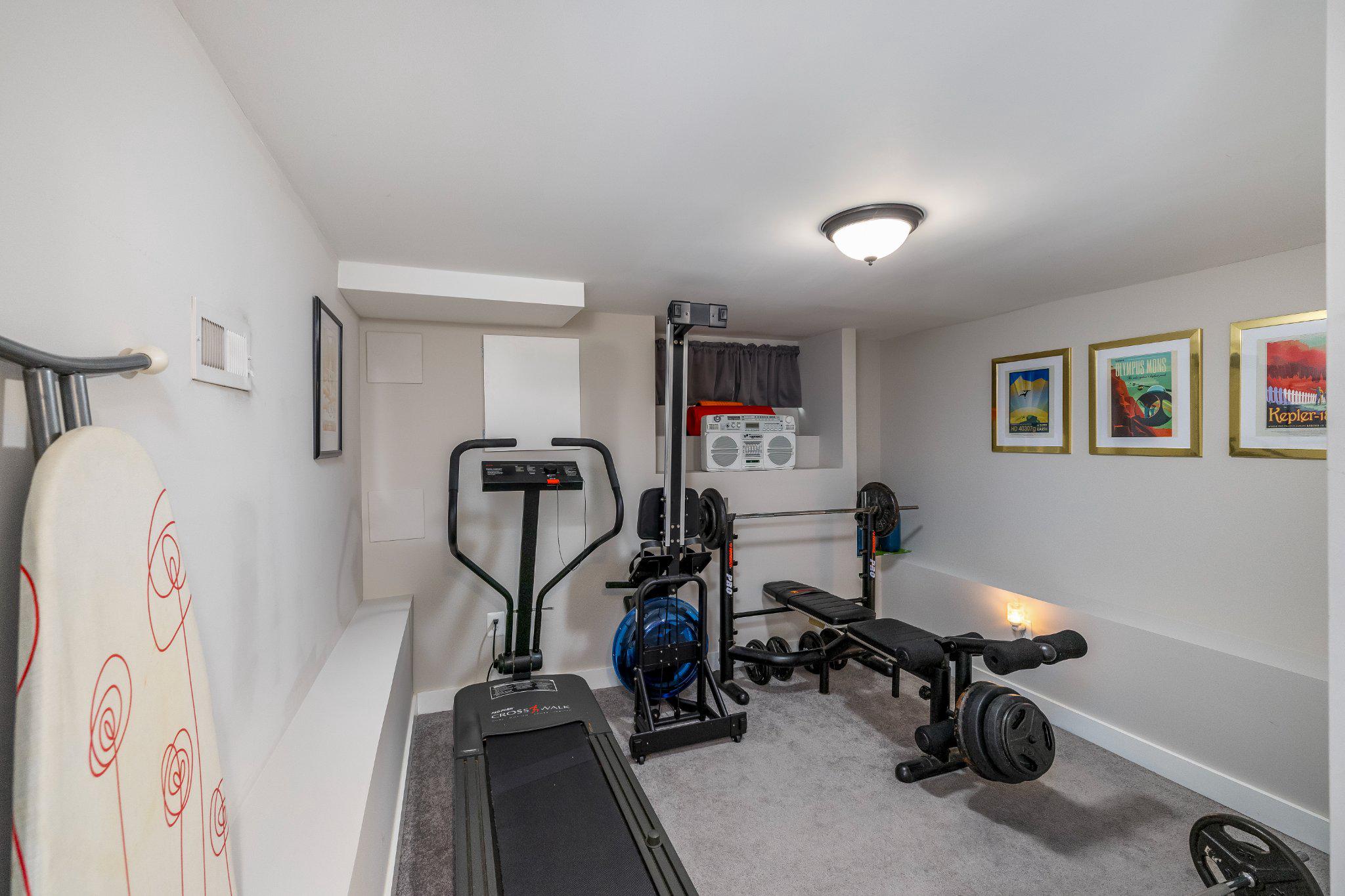 HIGHLANDTOWN - Residential