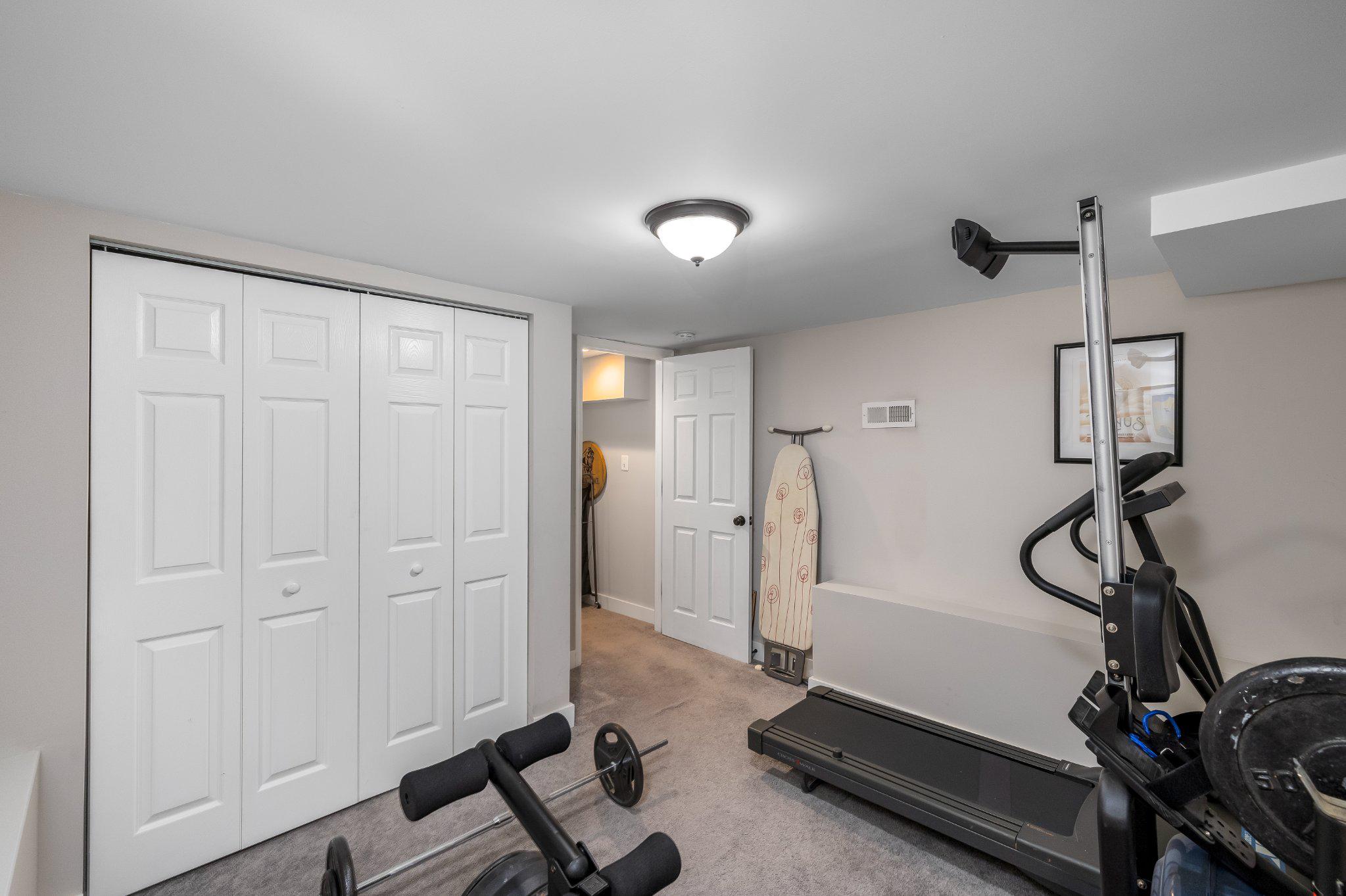 HIGHLANDTOWN - Residential