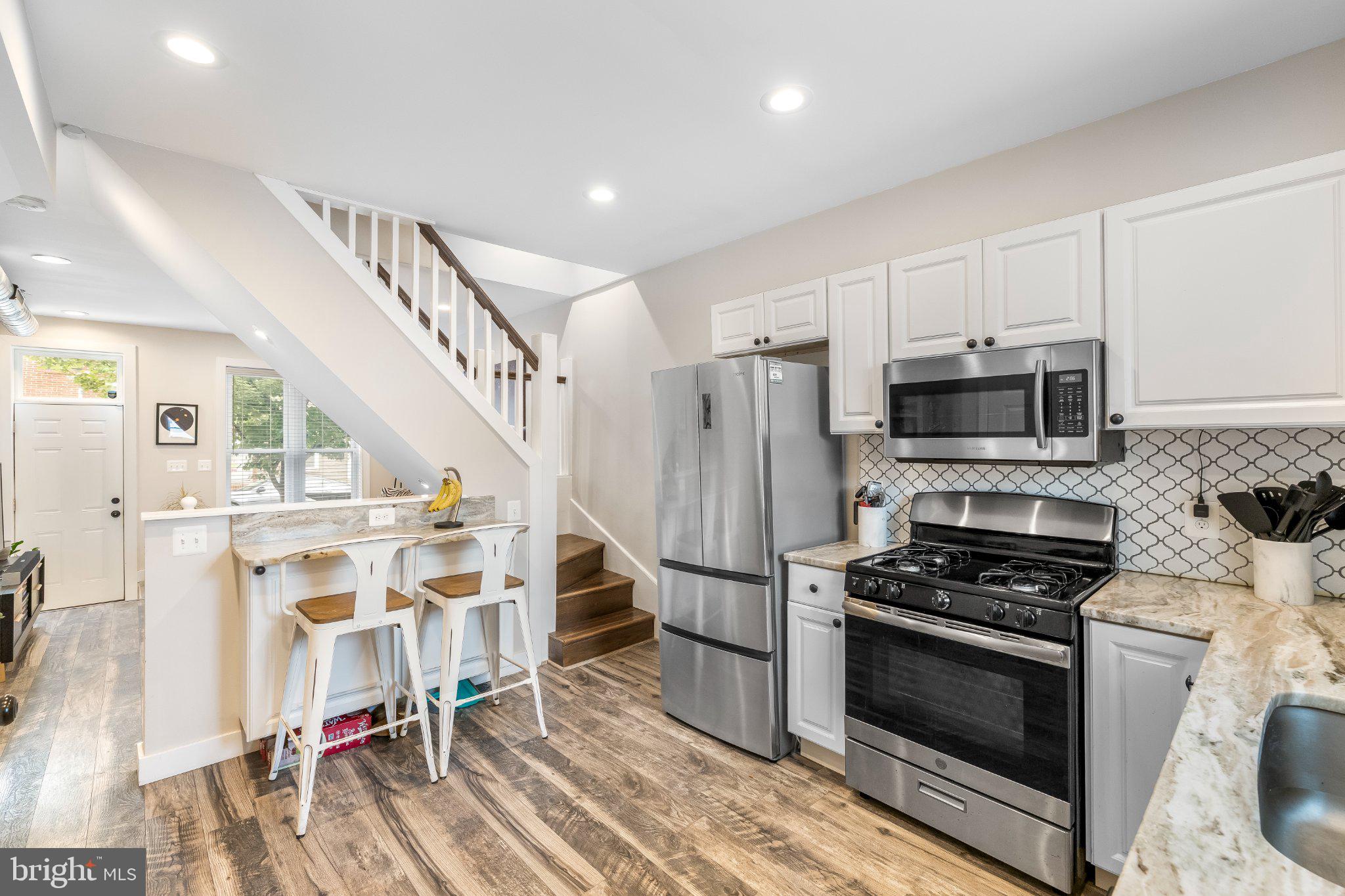 HIGHLANDTOWN - Residential