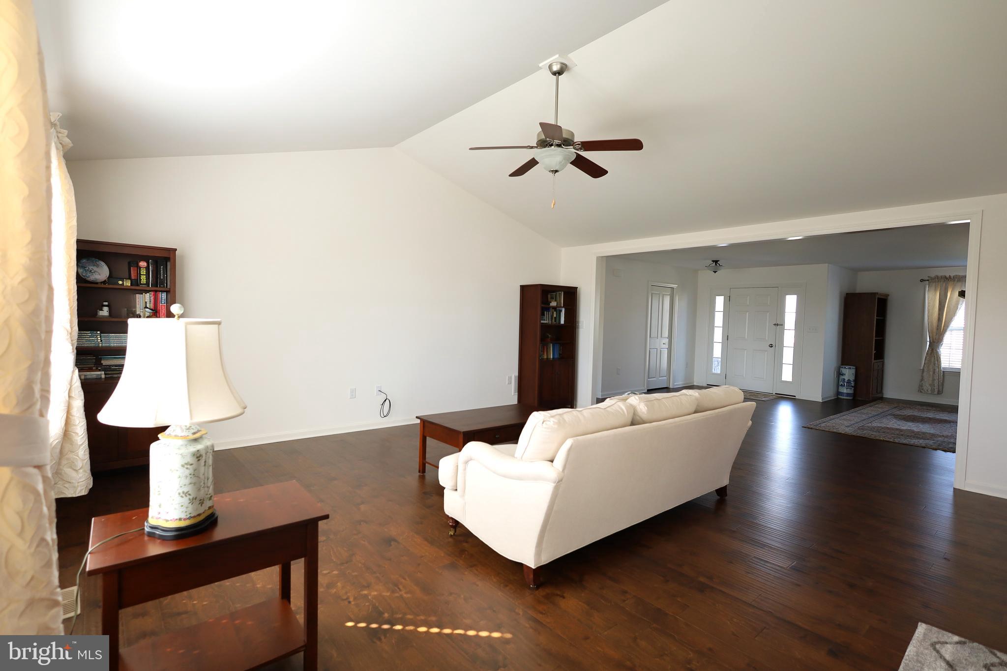 EAGLES VIEW - Residential
