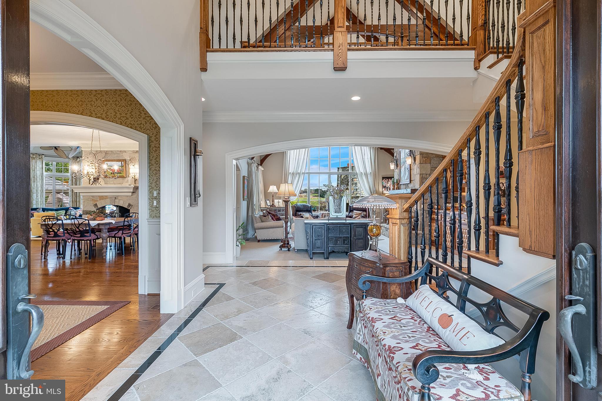 CREIGHTON FARMS - Residential