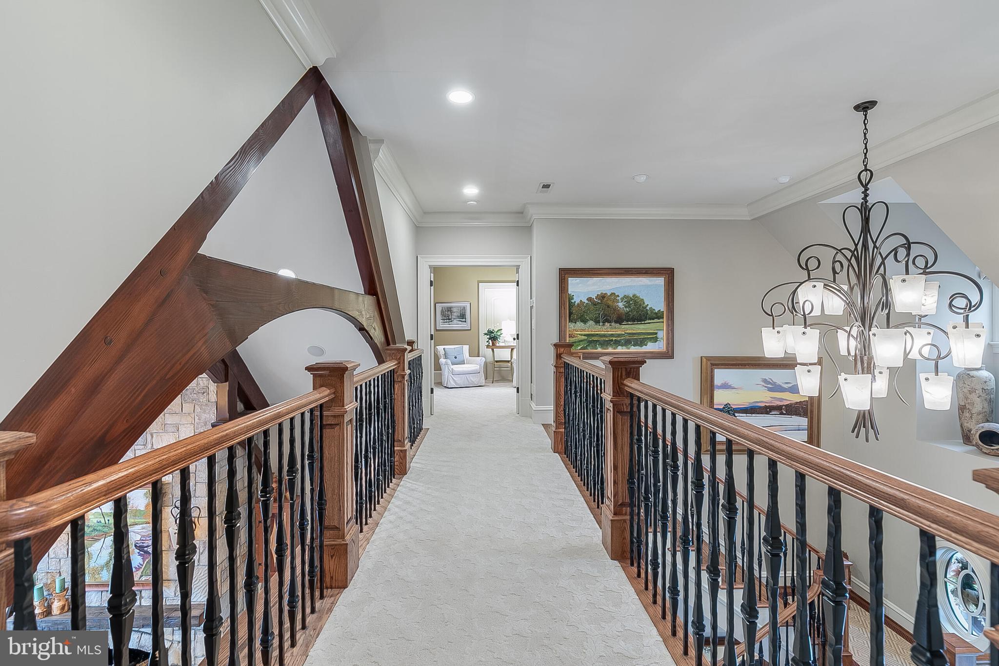 CREIGHTON FARMS - Residential