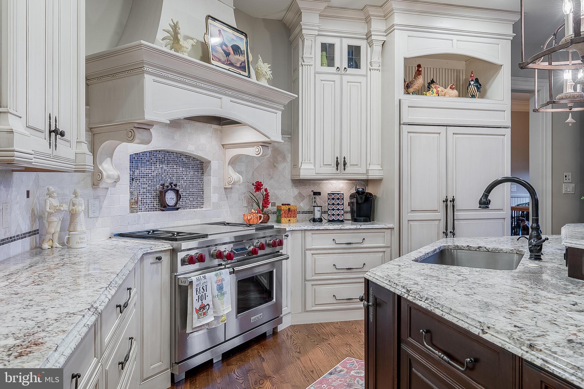CREIGHTON FARMS - Residential