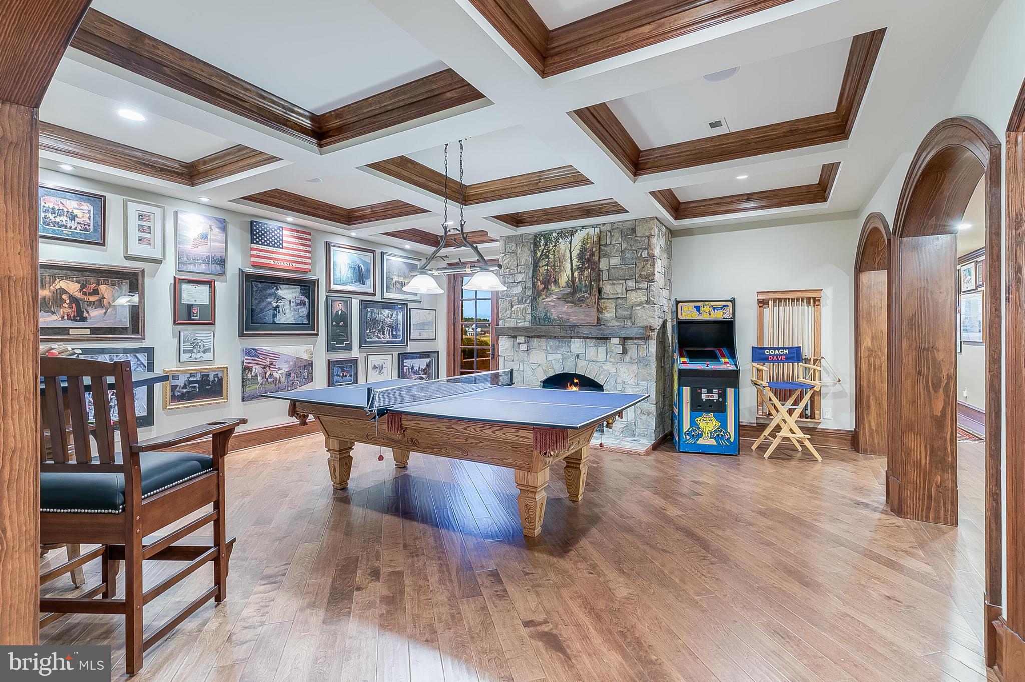 CREIGHTON FARMS - Residential