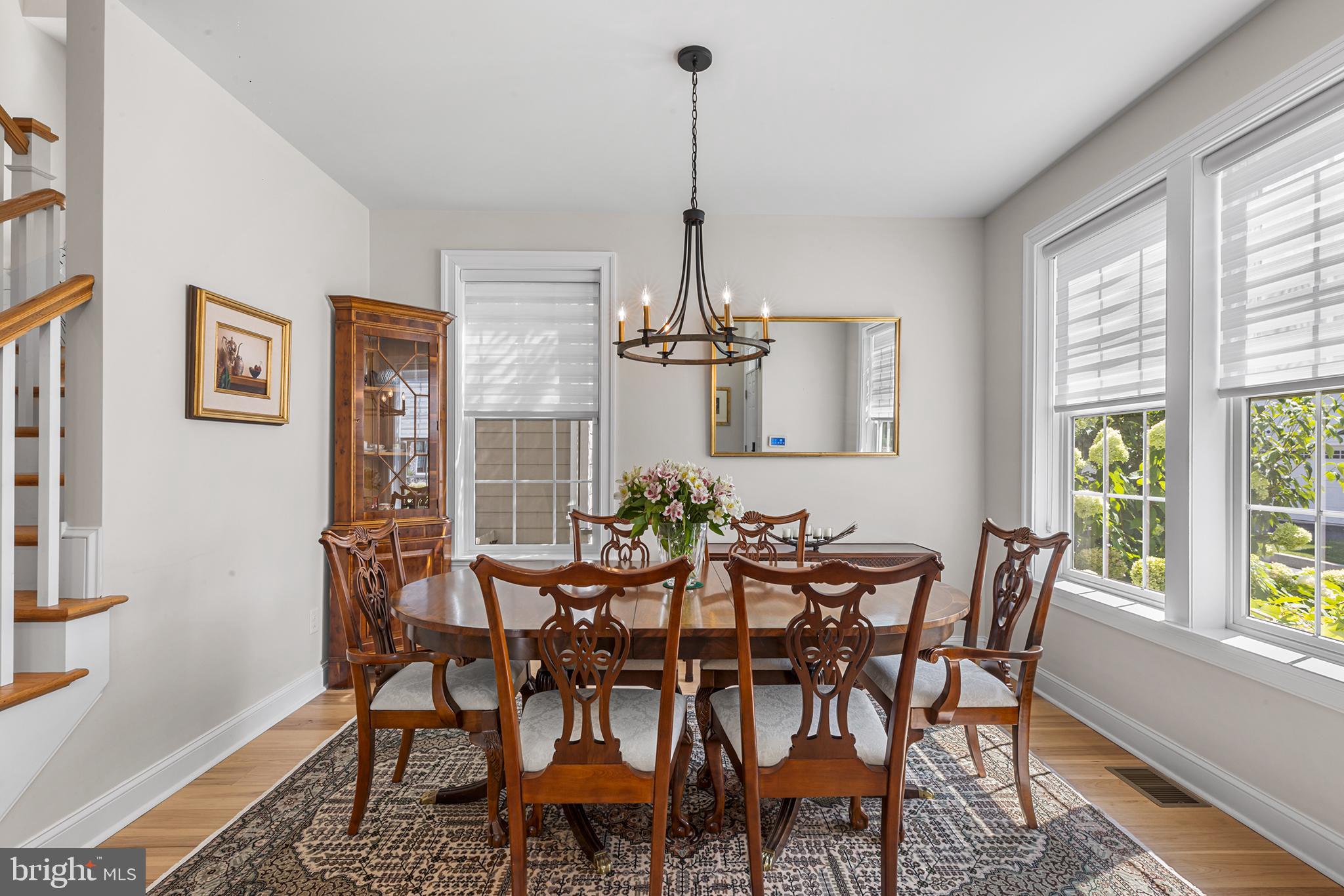 BERWYN VILLAGE - Residential