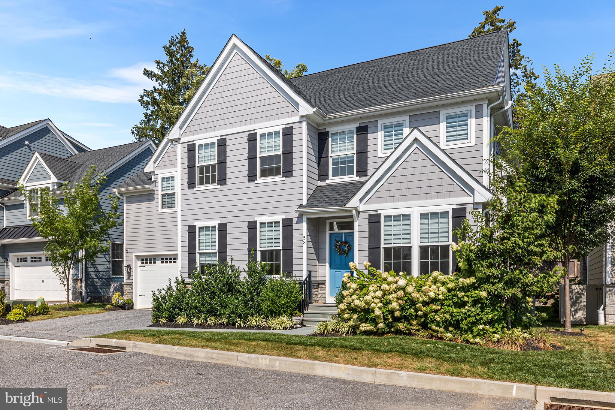 BERWYN VILLAGE - Residential