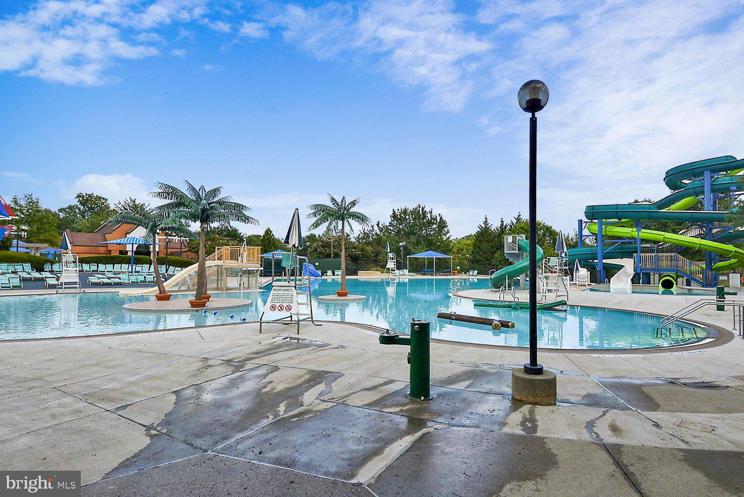 SUMMIT HALL RESERVE - Residential
