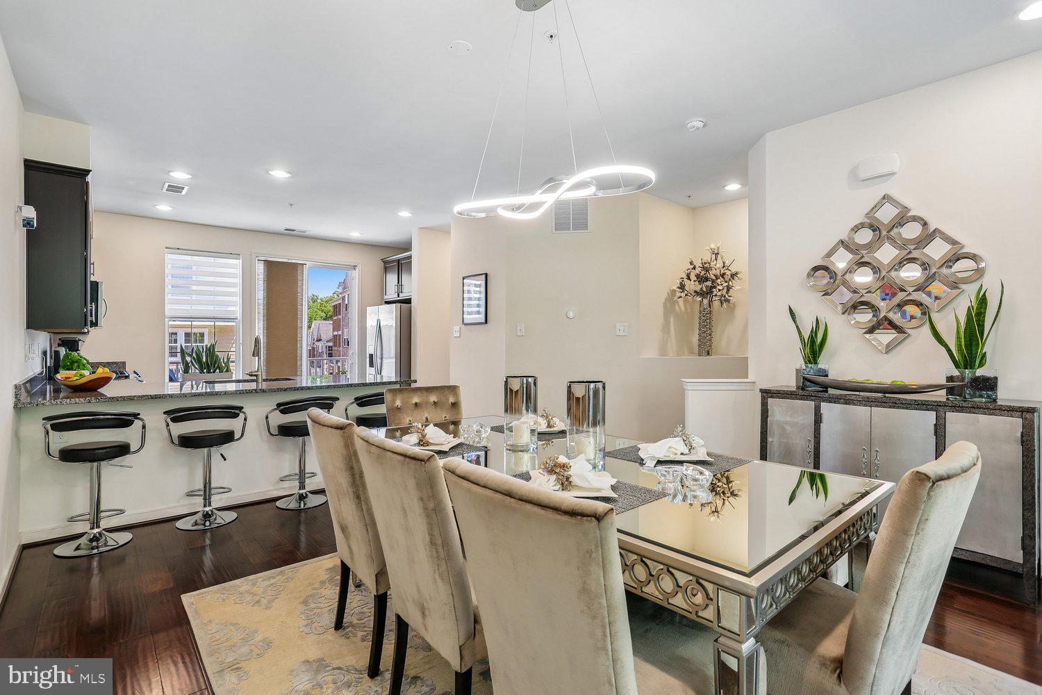 SUMMIT HALL RESERVE - Residential