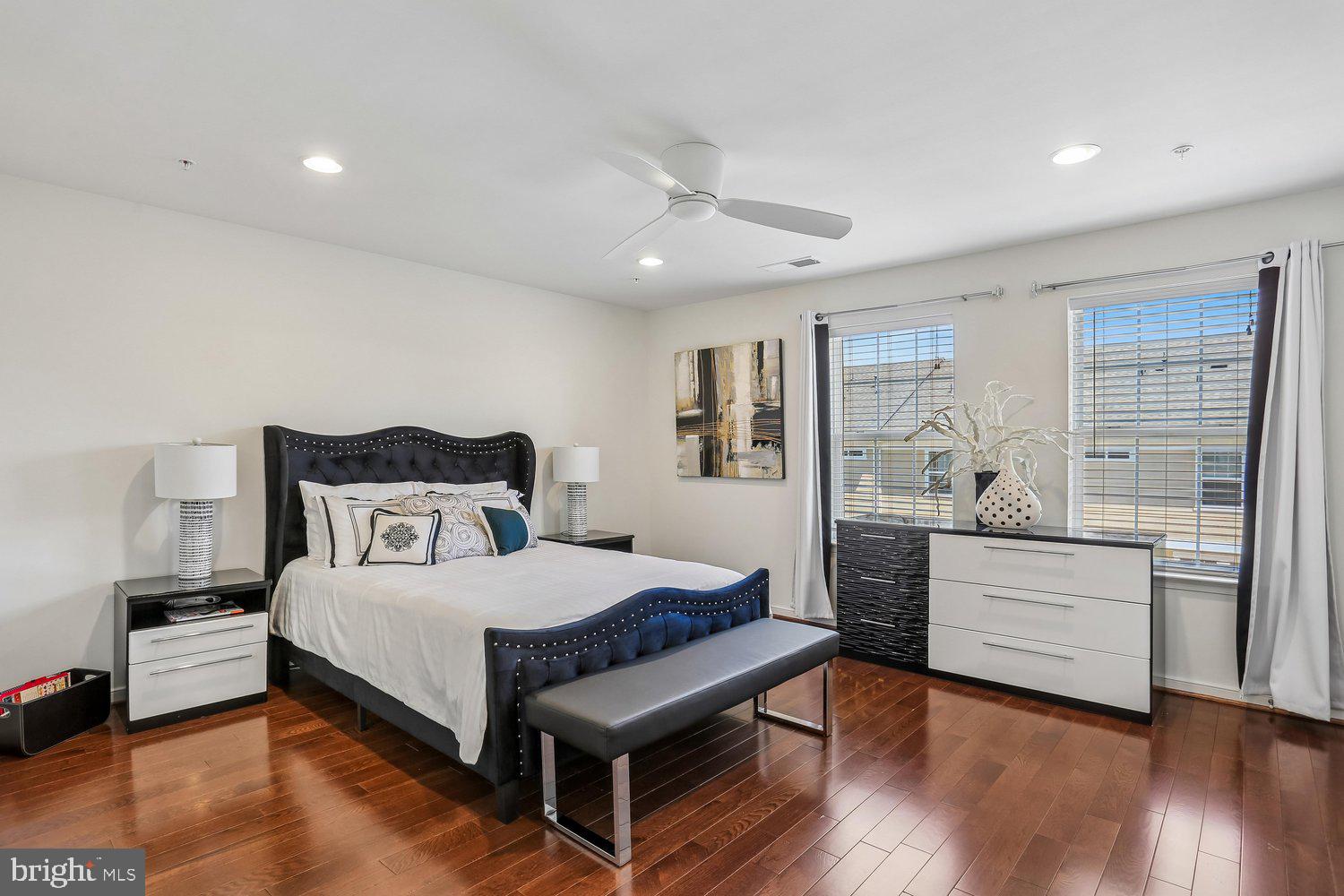 SUMMIT HALL RESERVE - Residential