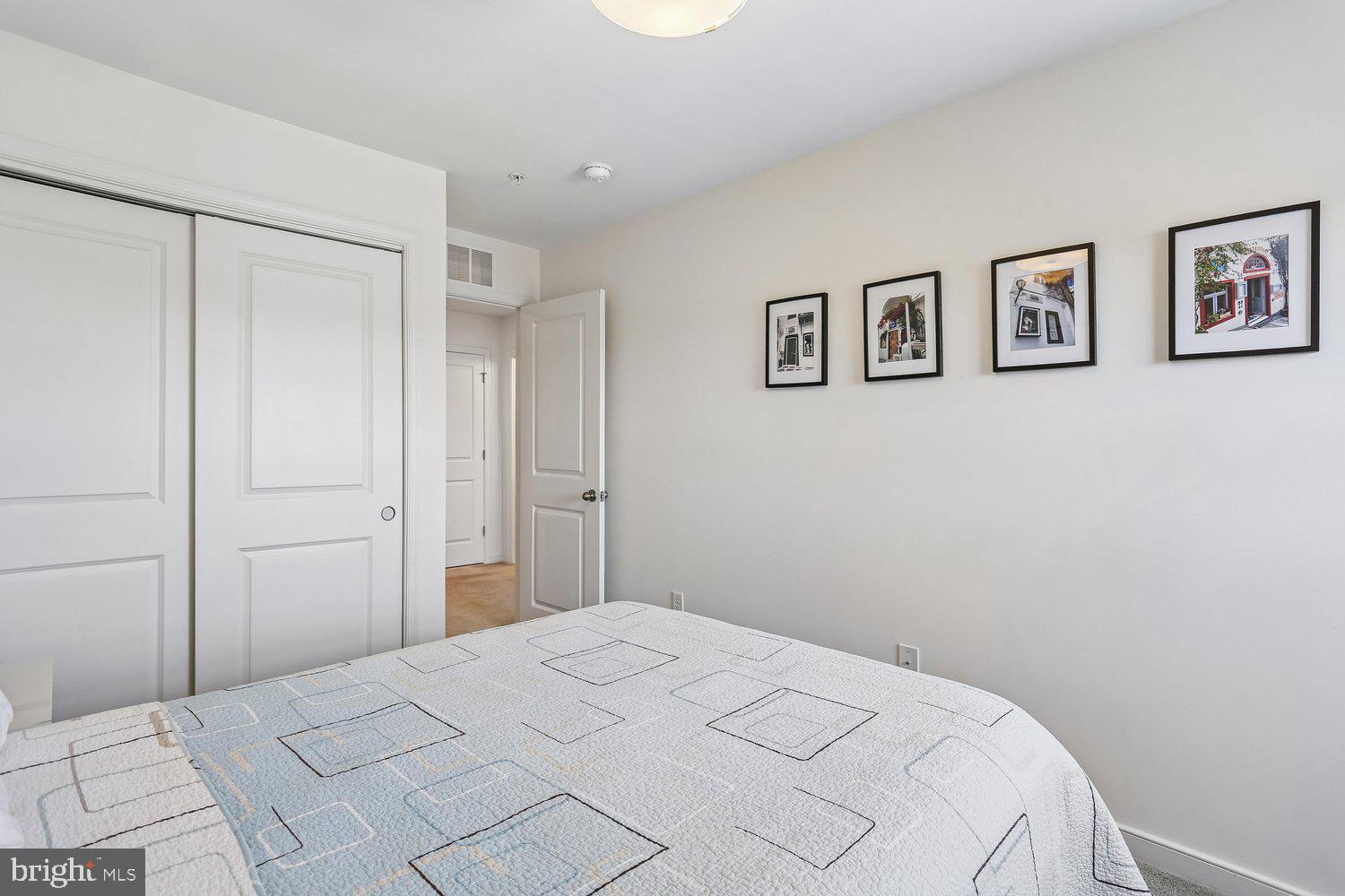 SUMMIT HALL RESERVE - Residential