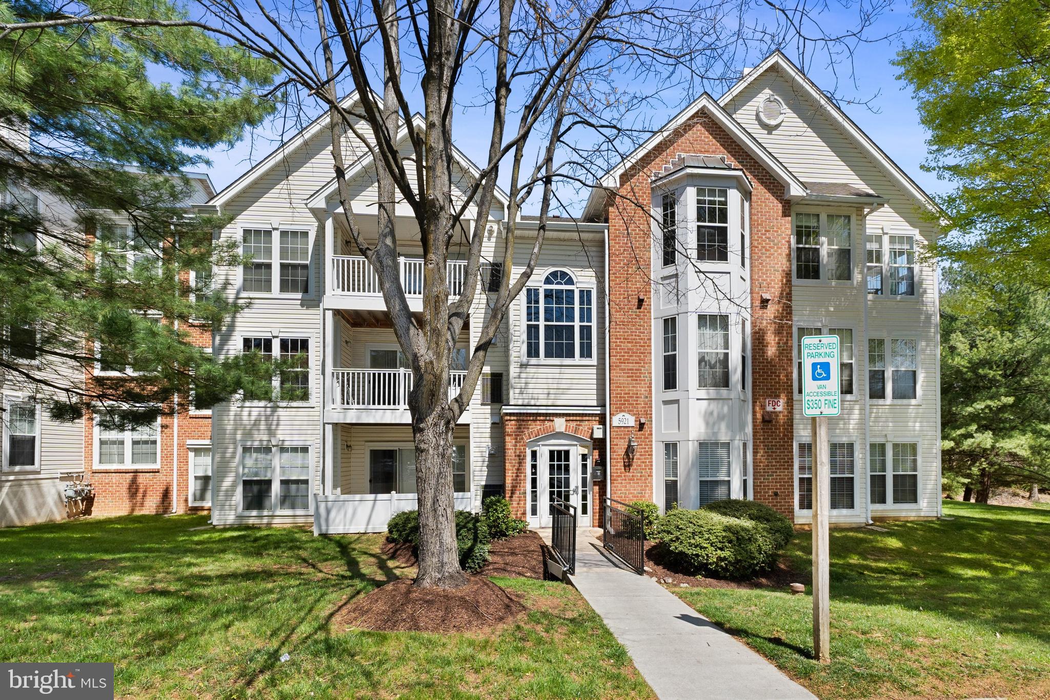 Welcome to this stylish 2 Bedroom, 2 Bath condo in the sought-after Bristol Green community of Long Reach Village. This spacious home features a bright Living Room with cozy fireplace, separate Dining Room, in-unit Laundry Room, and custom lighting throughout. Enjoy comfort and convenience in a well-maintained, thoughtfully designed space—perfectly located near shops, parks, and major commuter routes. A must-see!