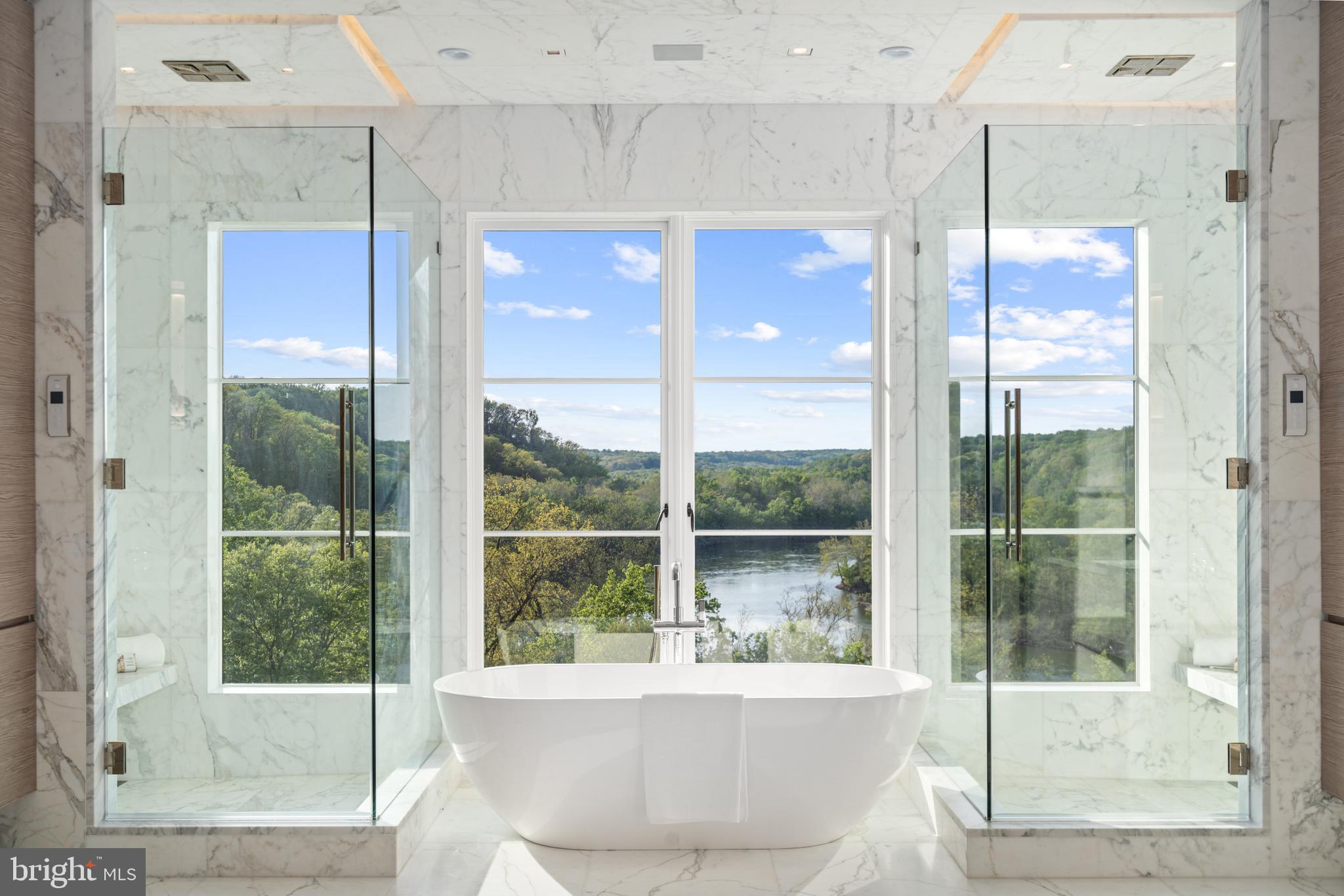 BULLS NECK HUNDRED - Residential