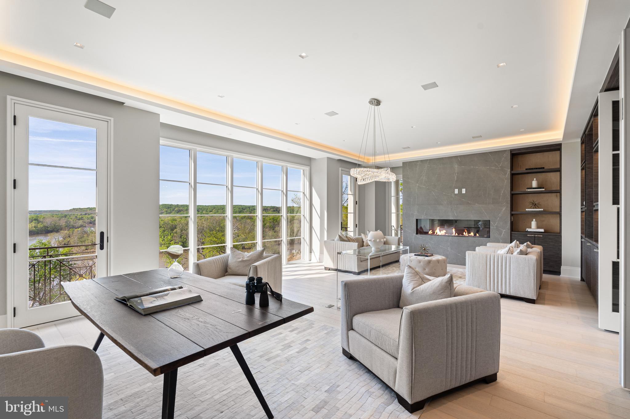 BULLS NECK HUNDRED - Residential