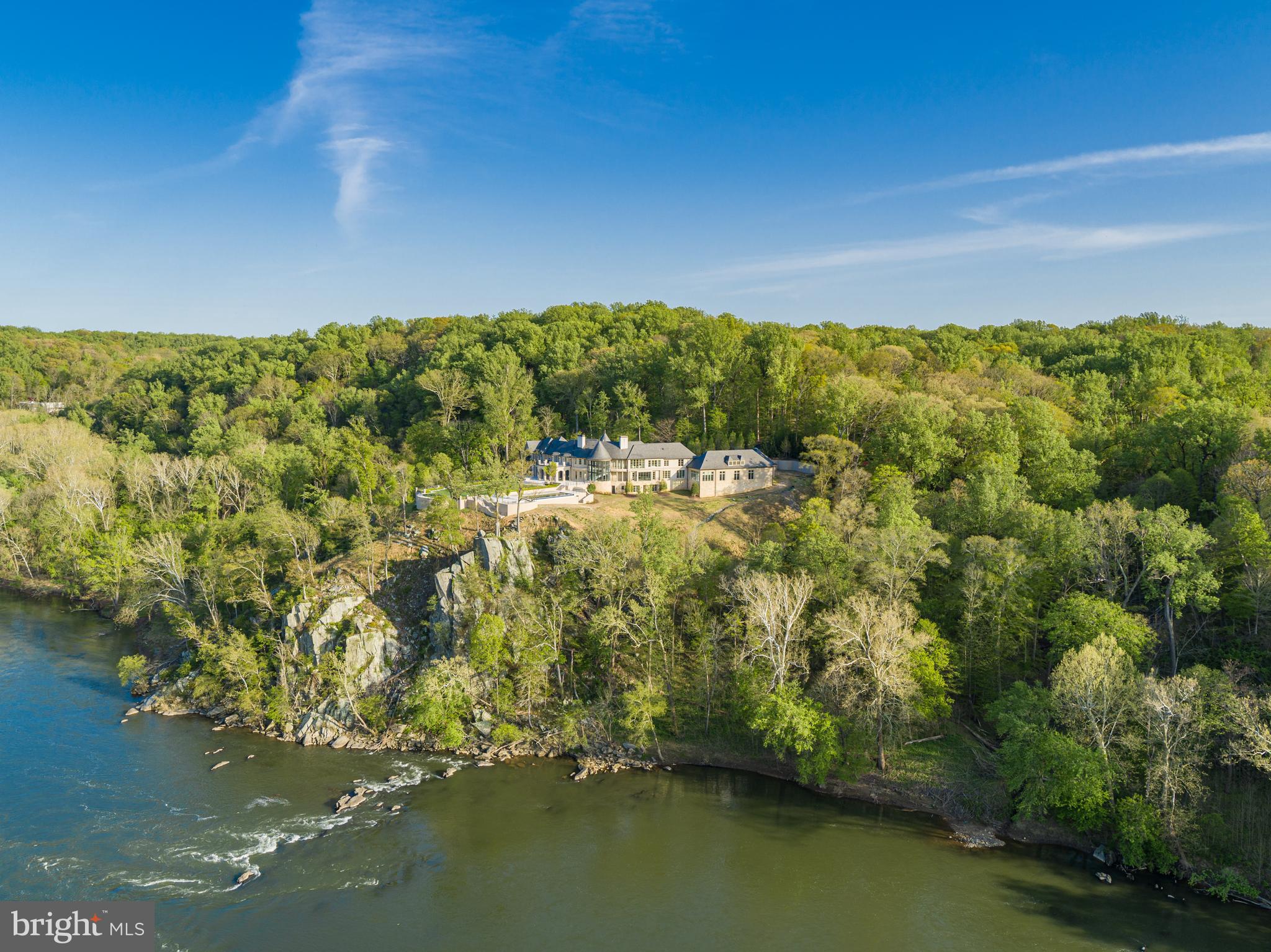 BULLS NECK HUNDRED - Residential