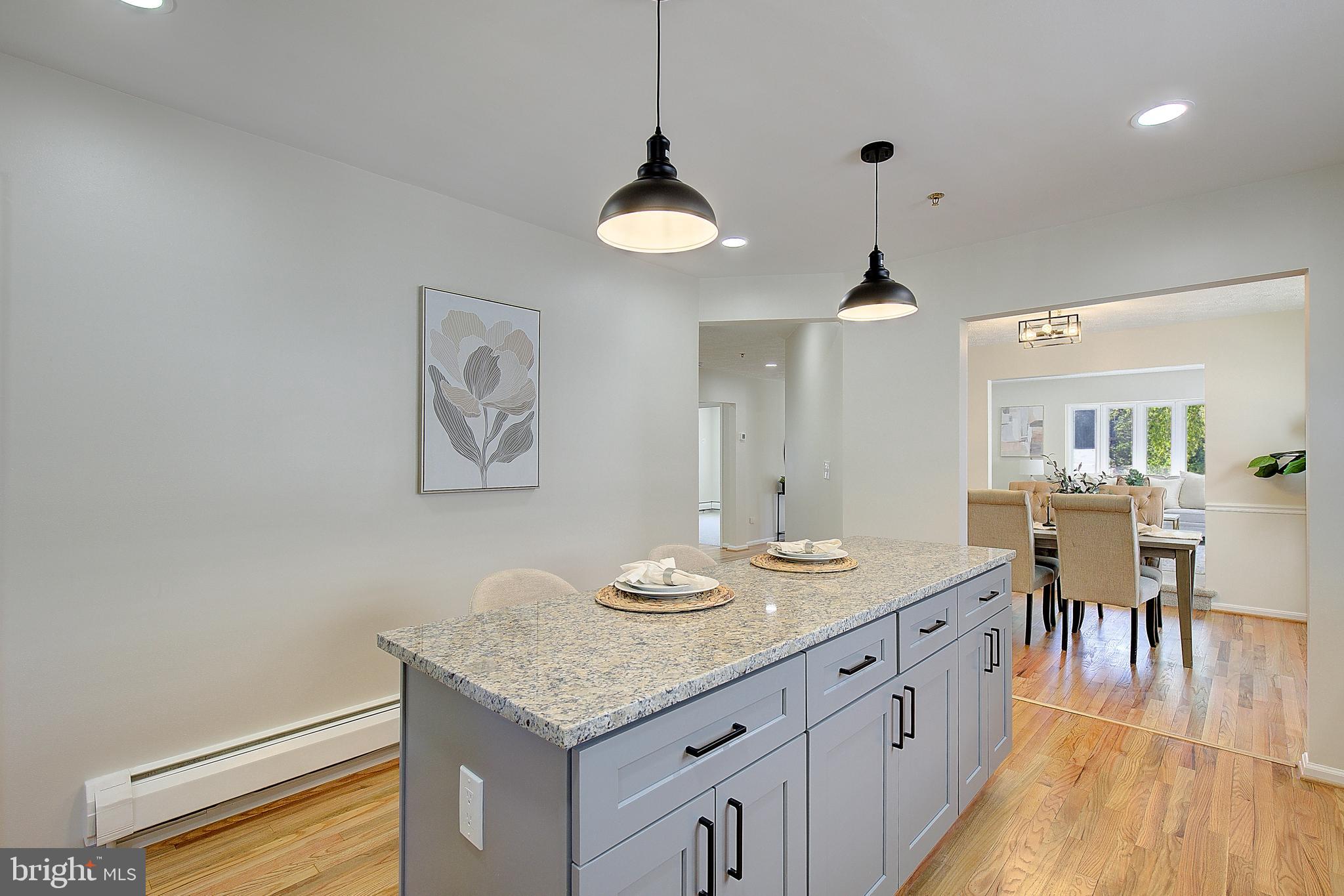 NORTH BRENTWOOD - Residential