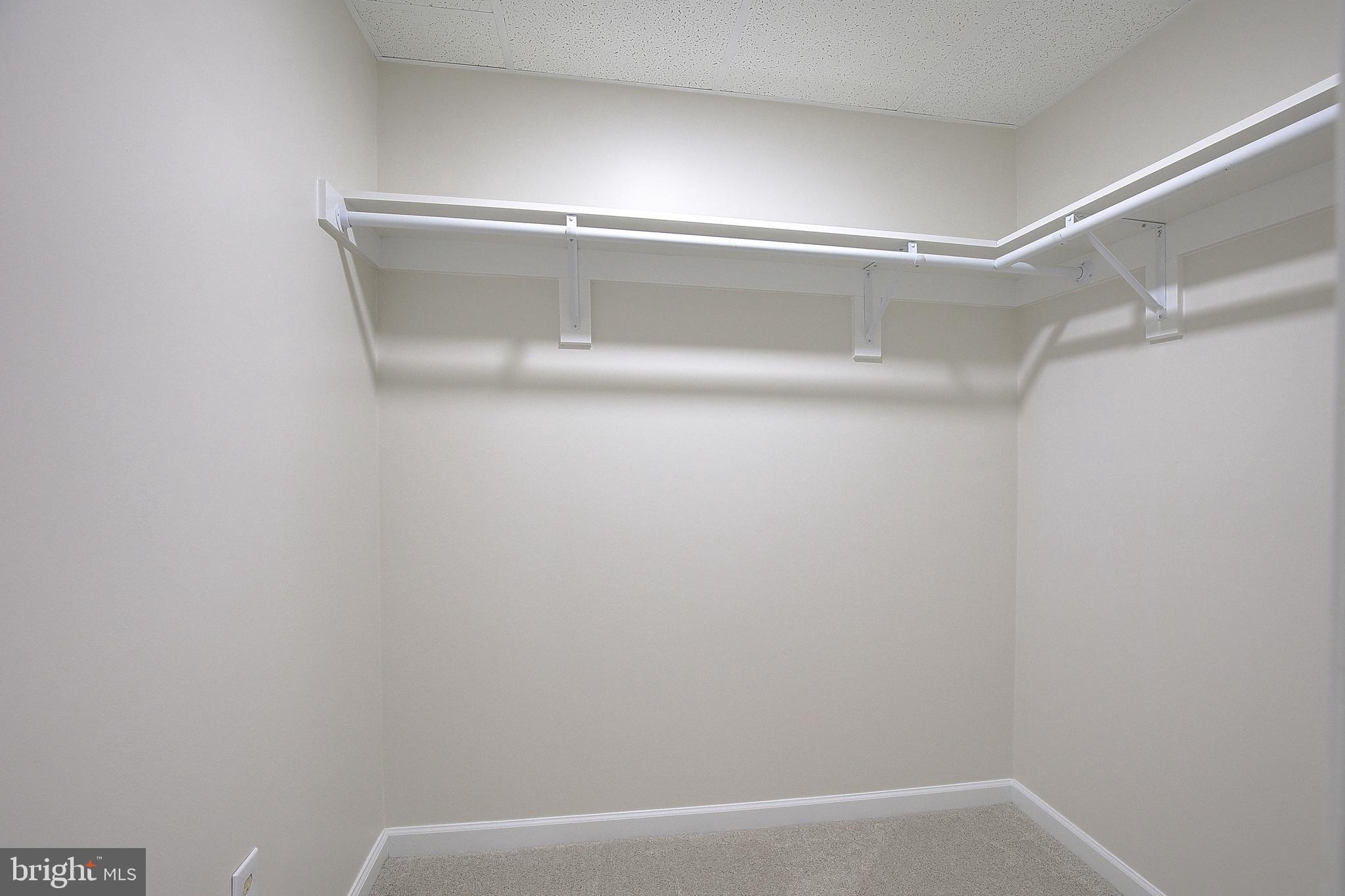 NORTH BRENTWOOD - Residential