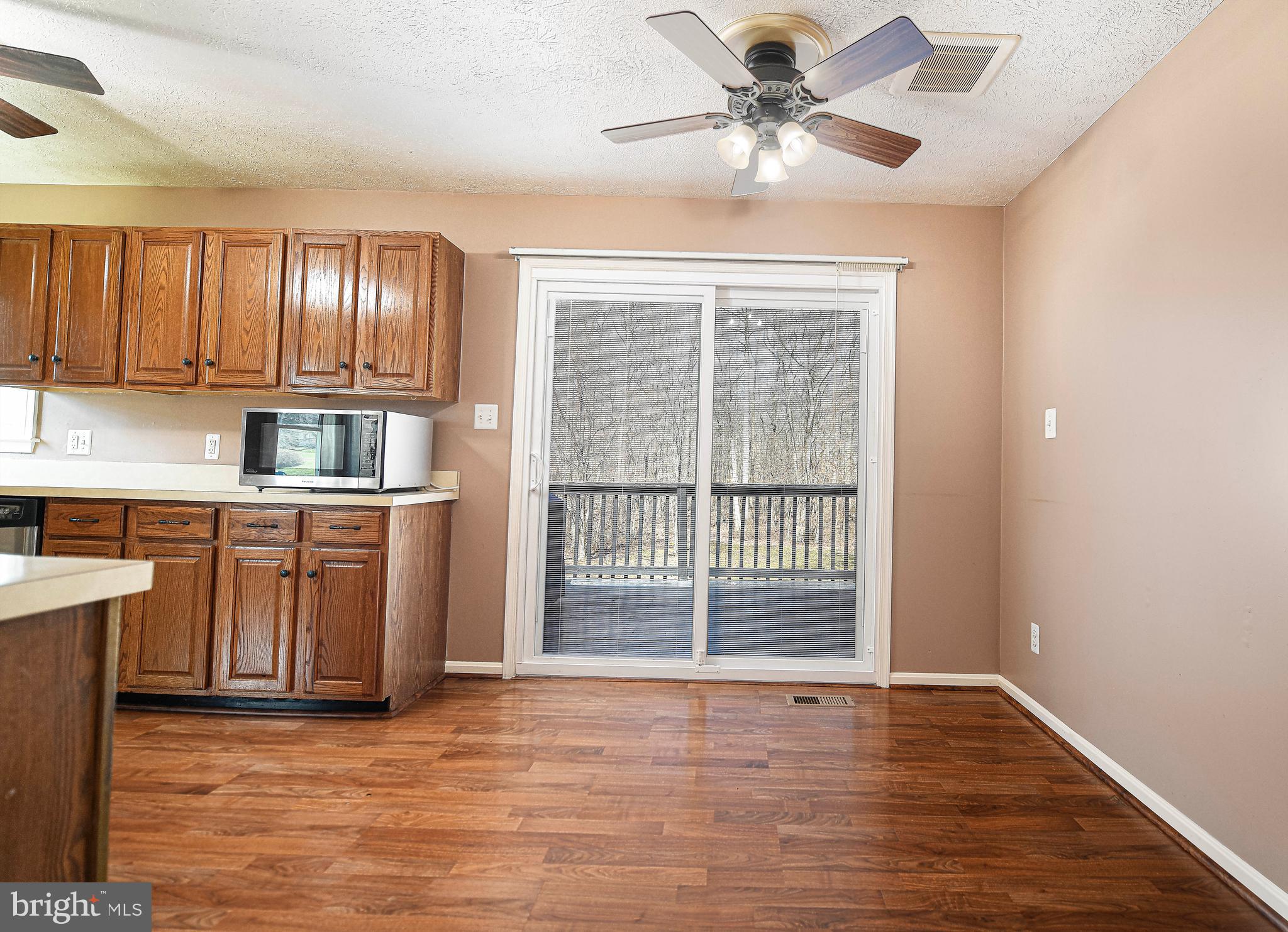 MAXA WOODS - Residential