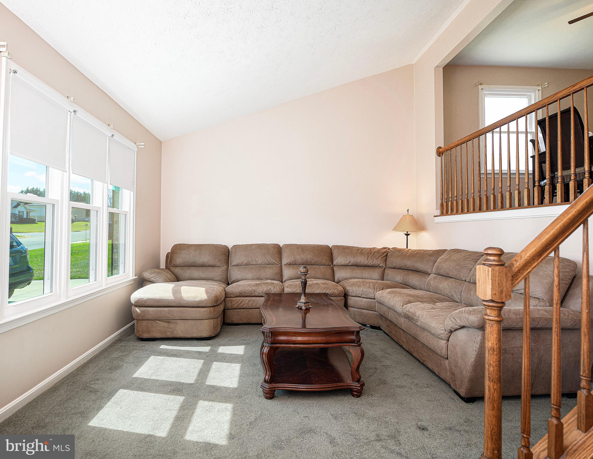 MAXA WOODS - Residential