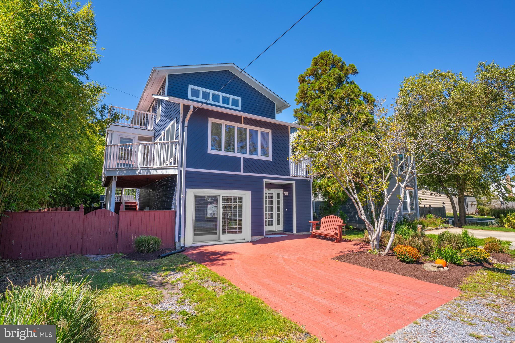 FELICITY COVE - Residential