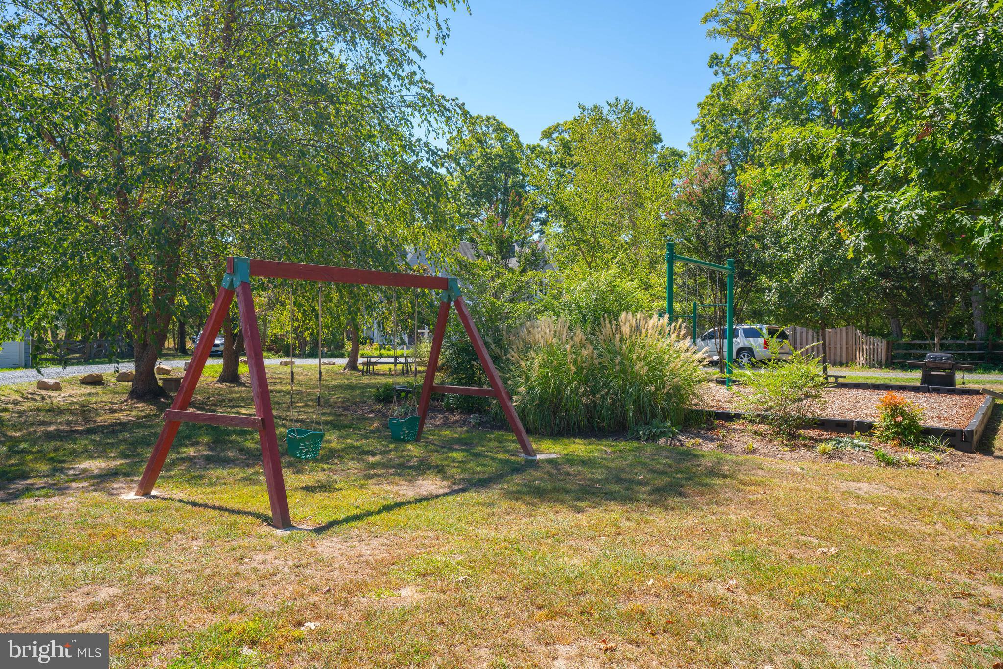 FELICITY COVE - Residential