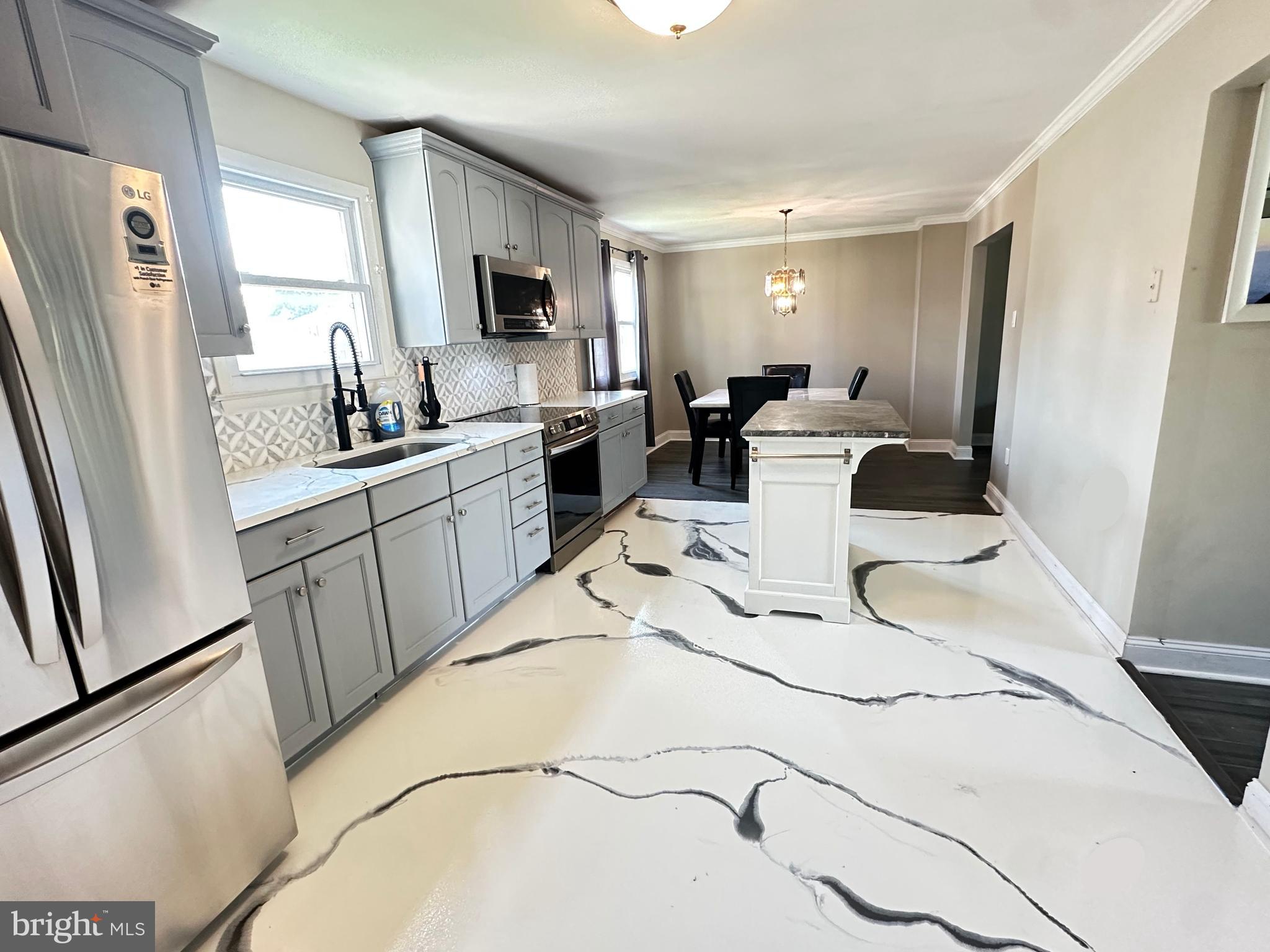 BRANDON - Residential