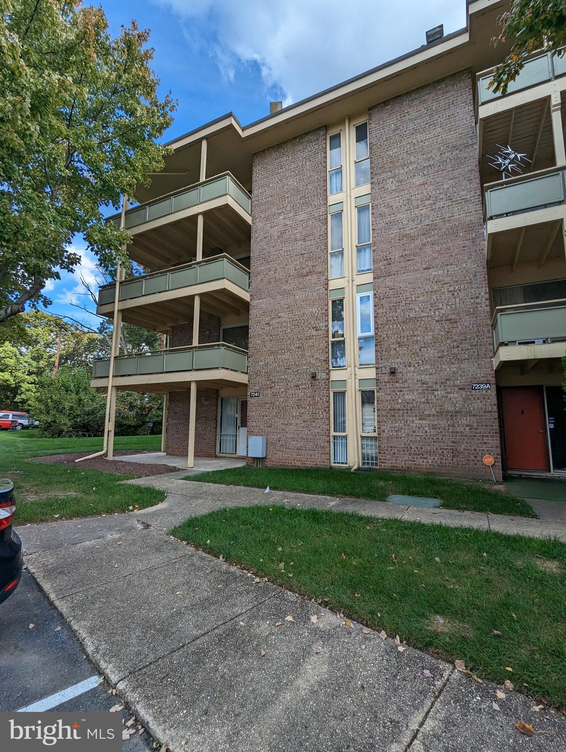 HOLLY HILL - Residential Lease