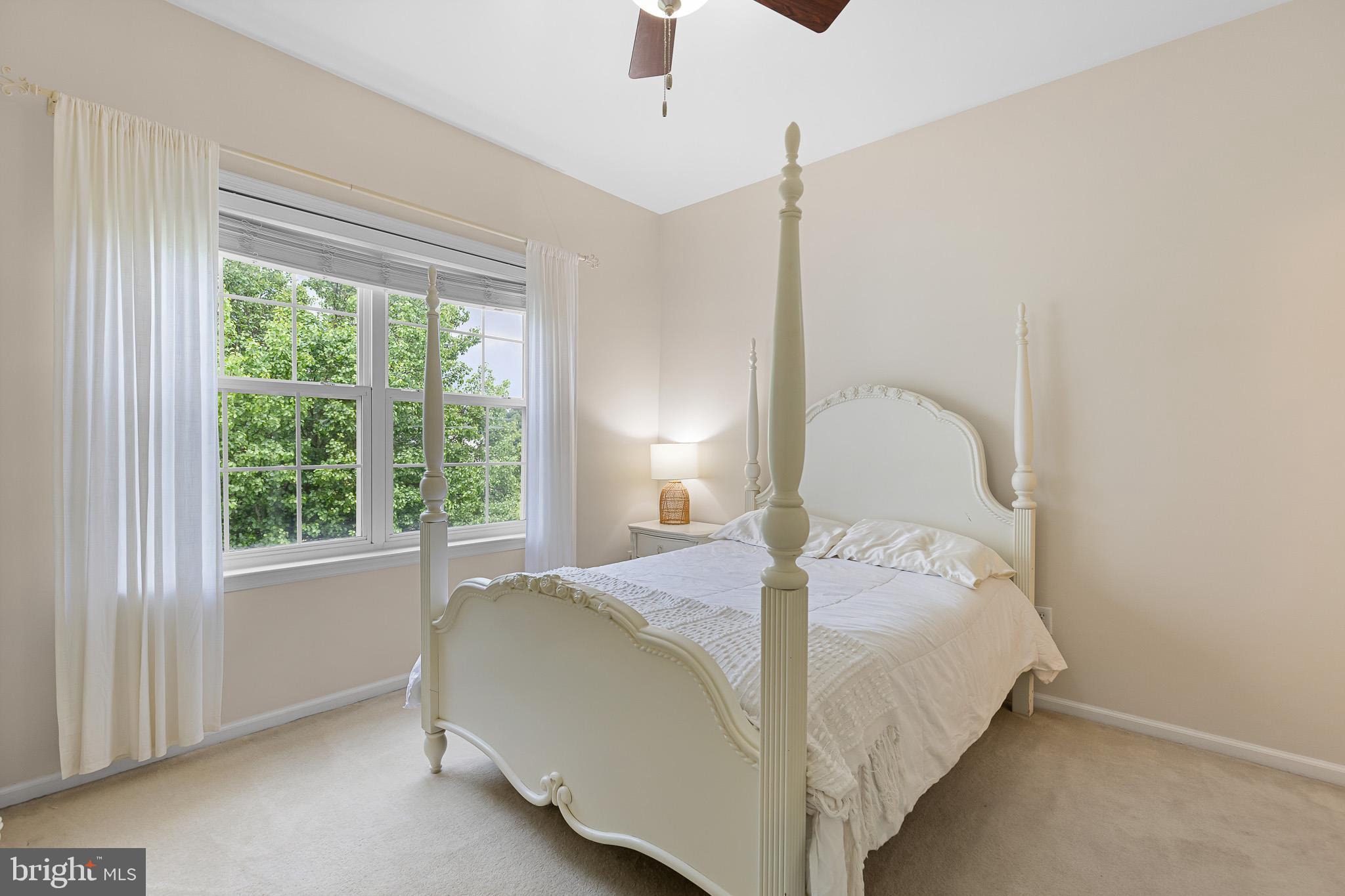 BAY POINTE - Residential