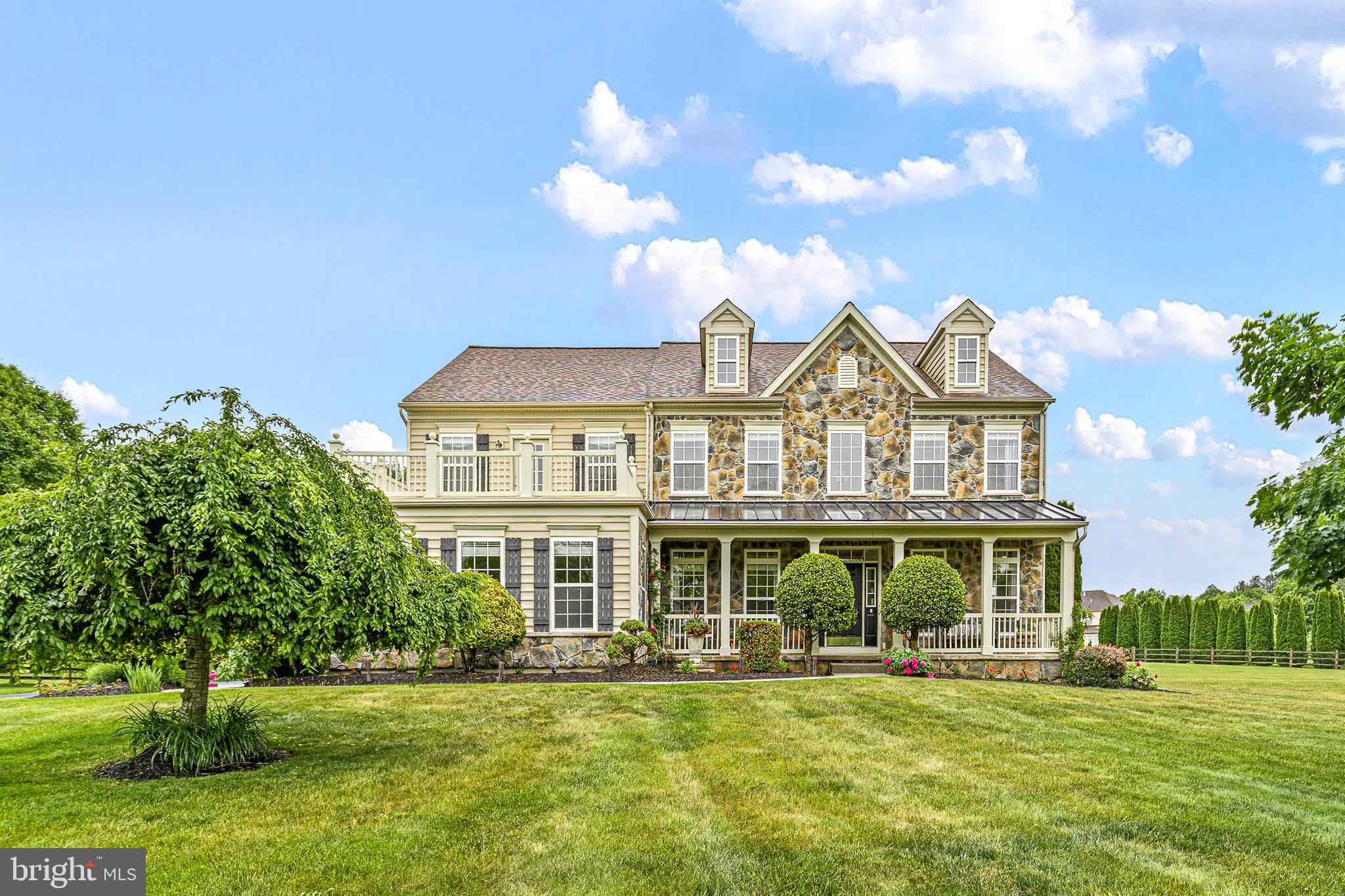 BAY POINTE - Residential