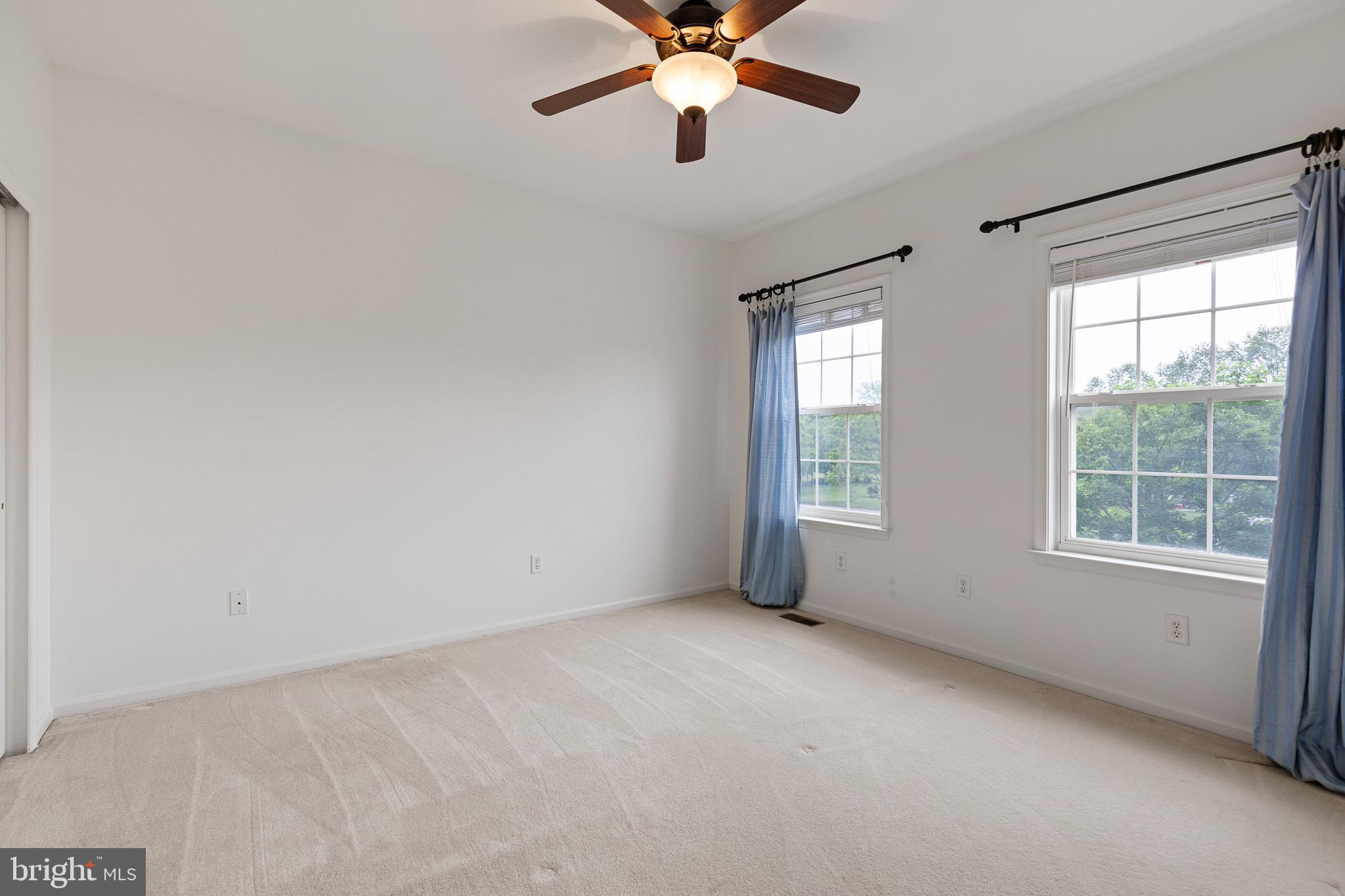 BAY POINTE - Residential