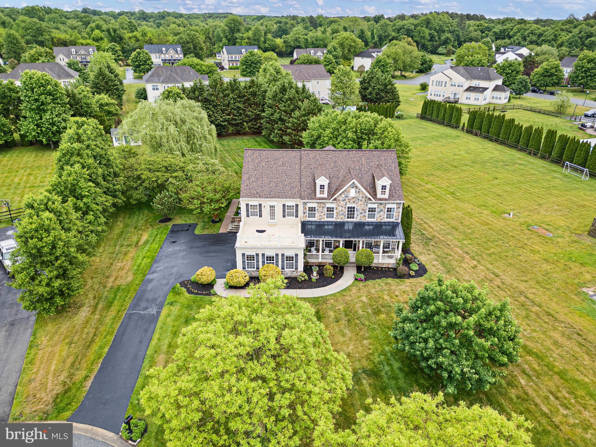 BAY POINTE - Residential