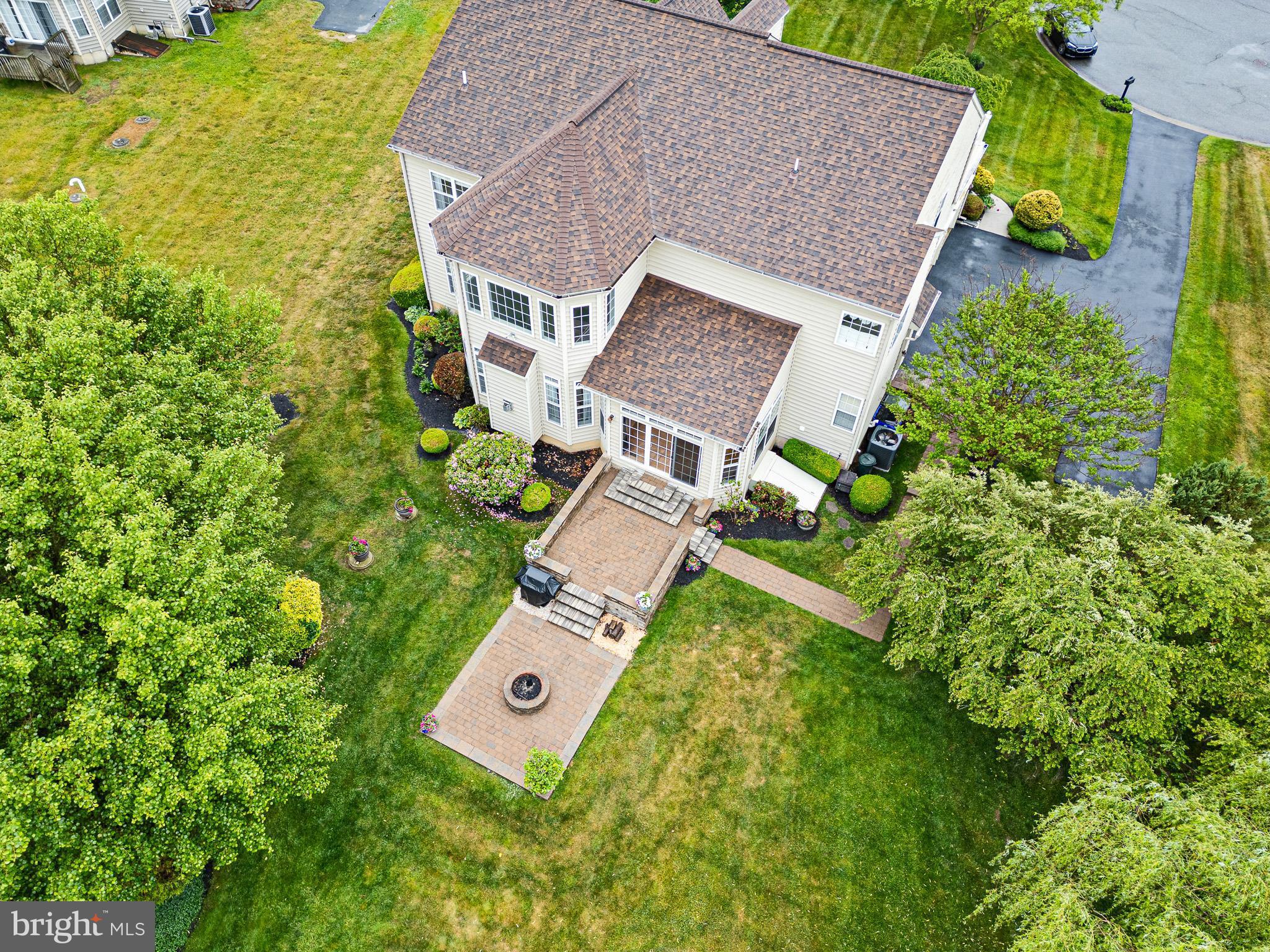 BAY POINTE - Residential