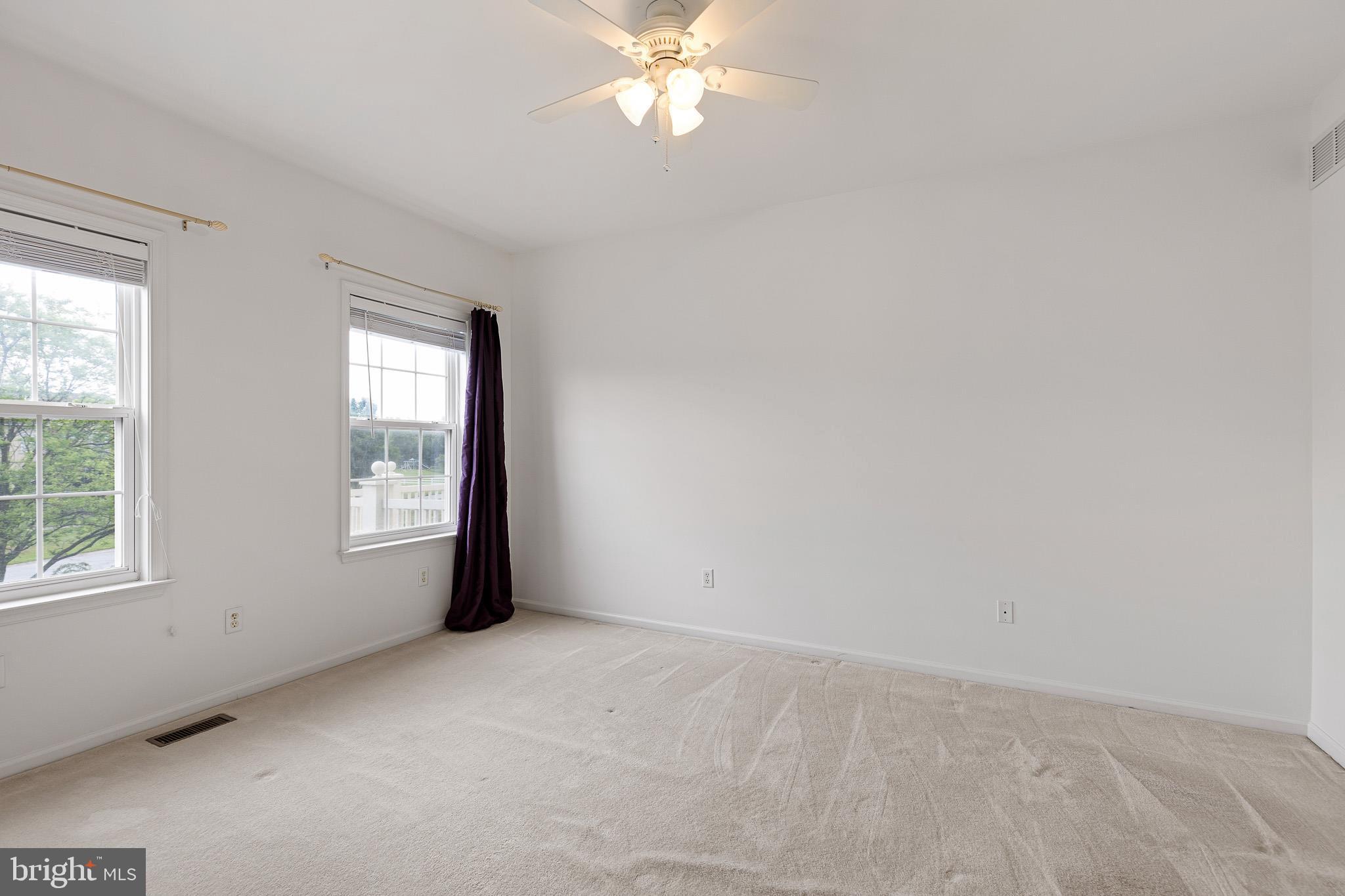 BAY POINTE - Residential