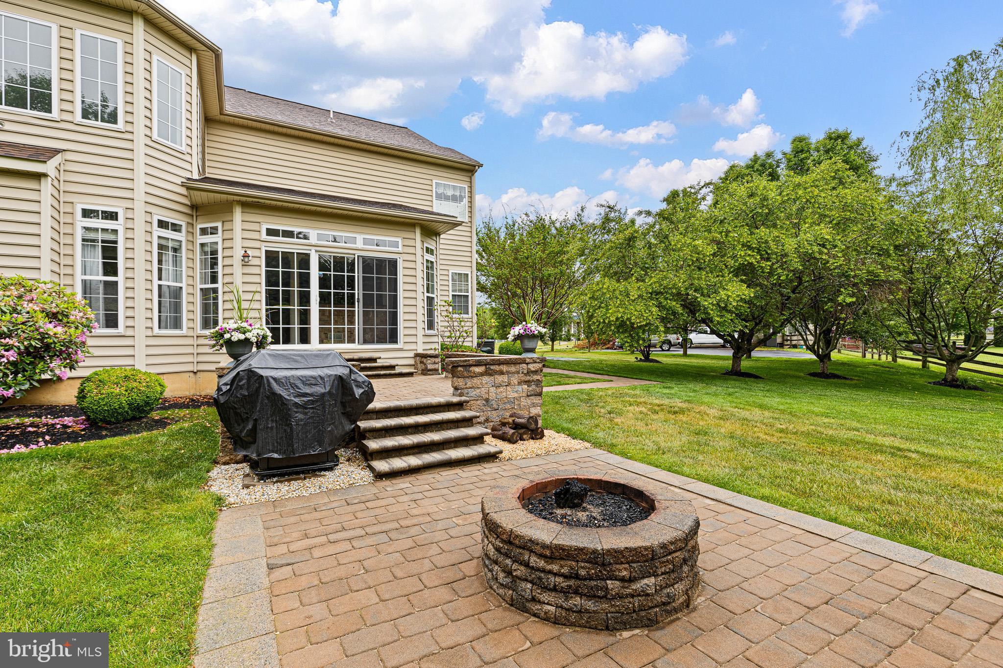BAY POINTE - Residential
