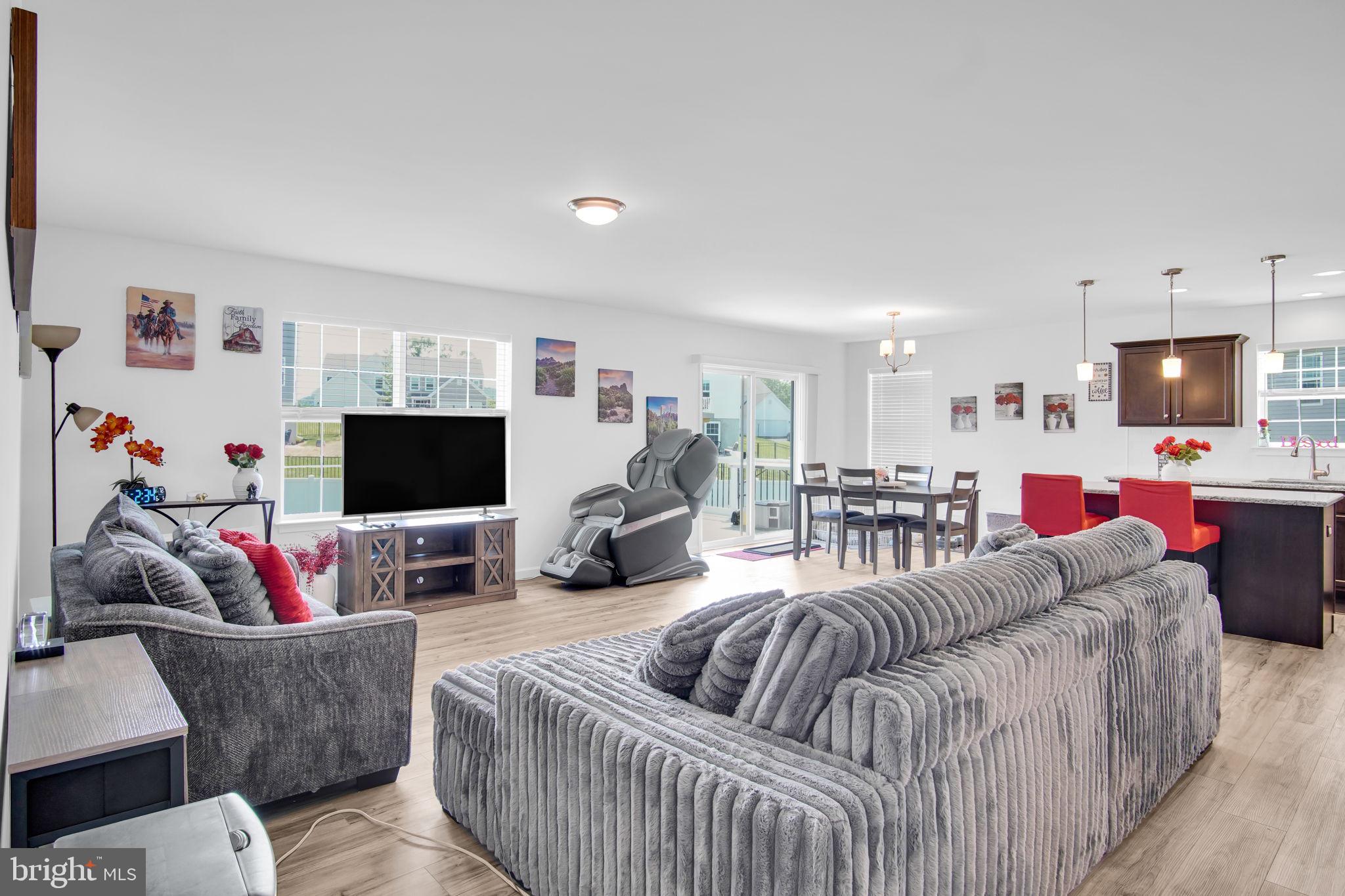 STONE MILL ESTATES - Residential