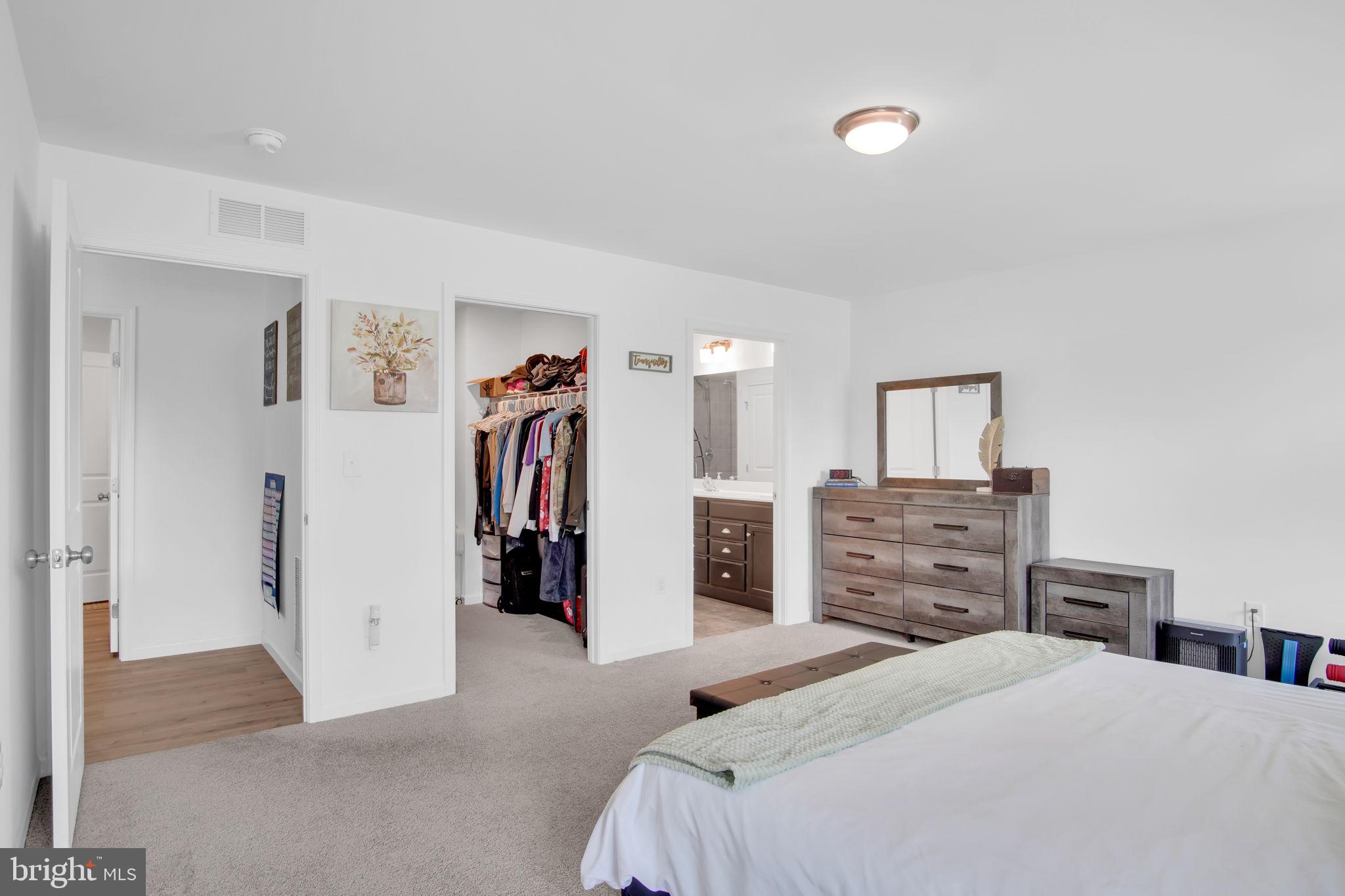 STONE MILL ESTATES - Residential