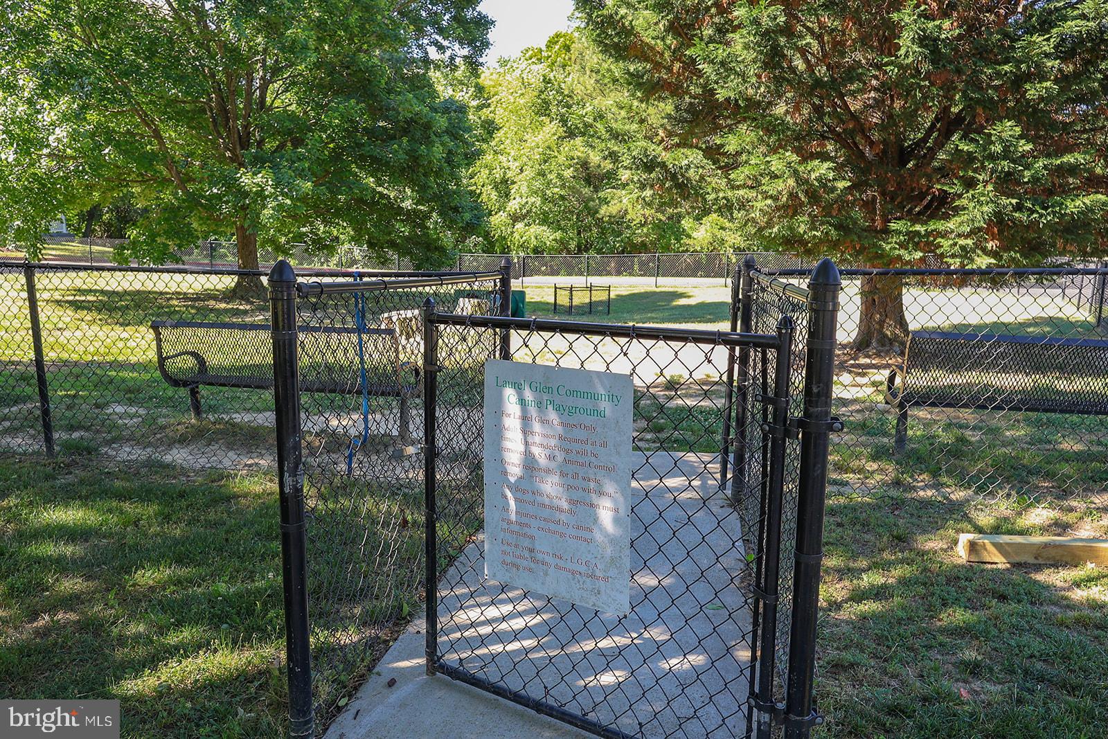 LAUREL GLEN - Residential