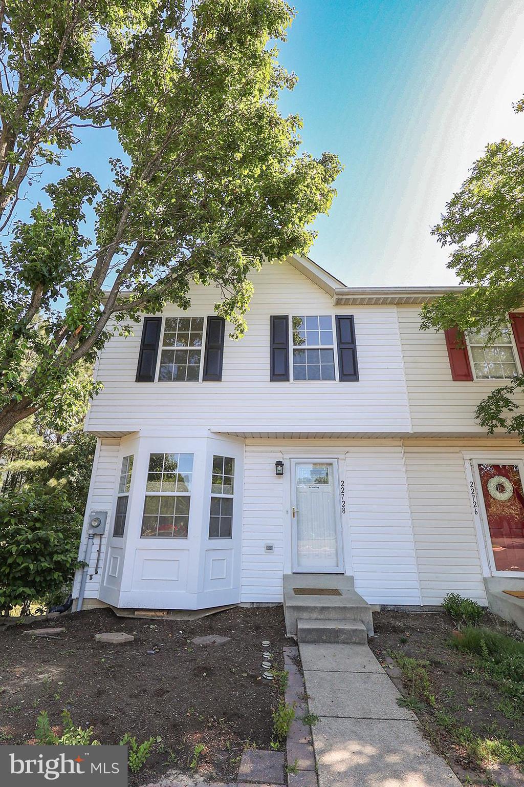 LAUREL GLEN - Residential