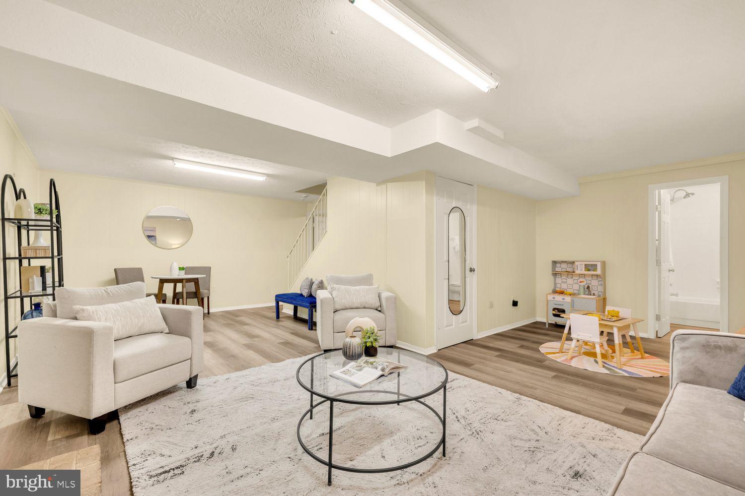 WILLERBURN ACRES - Residential