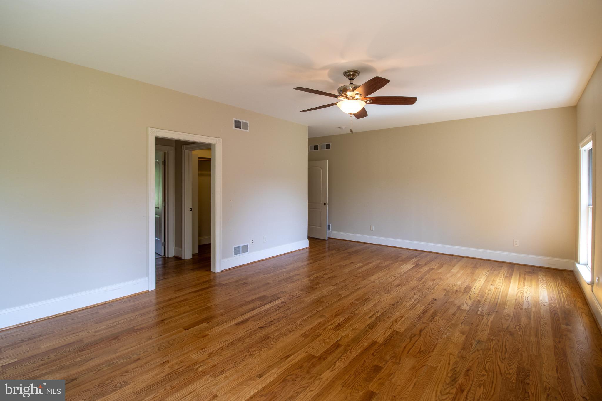 HERITAGE GROVE - Residential