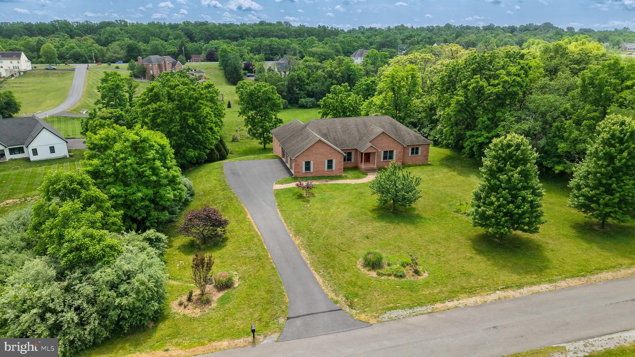 HERITAGE GROVE - Residential