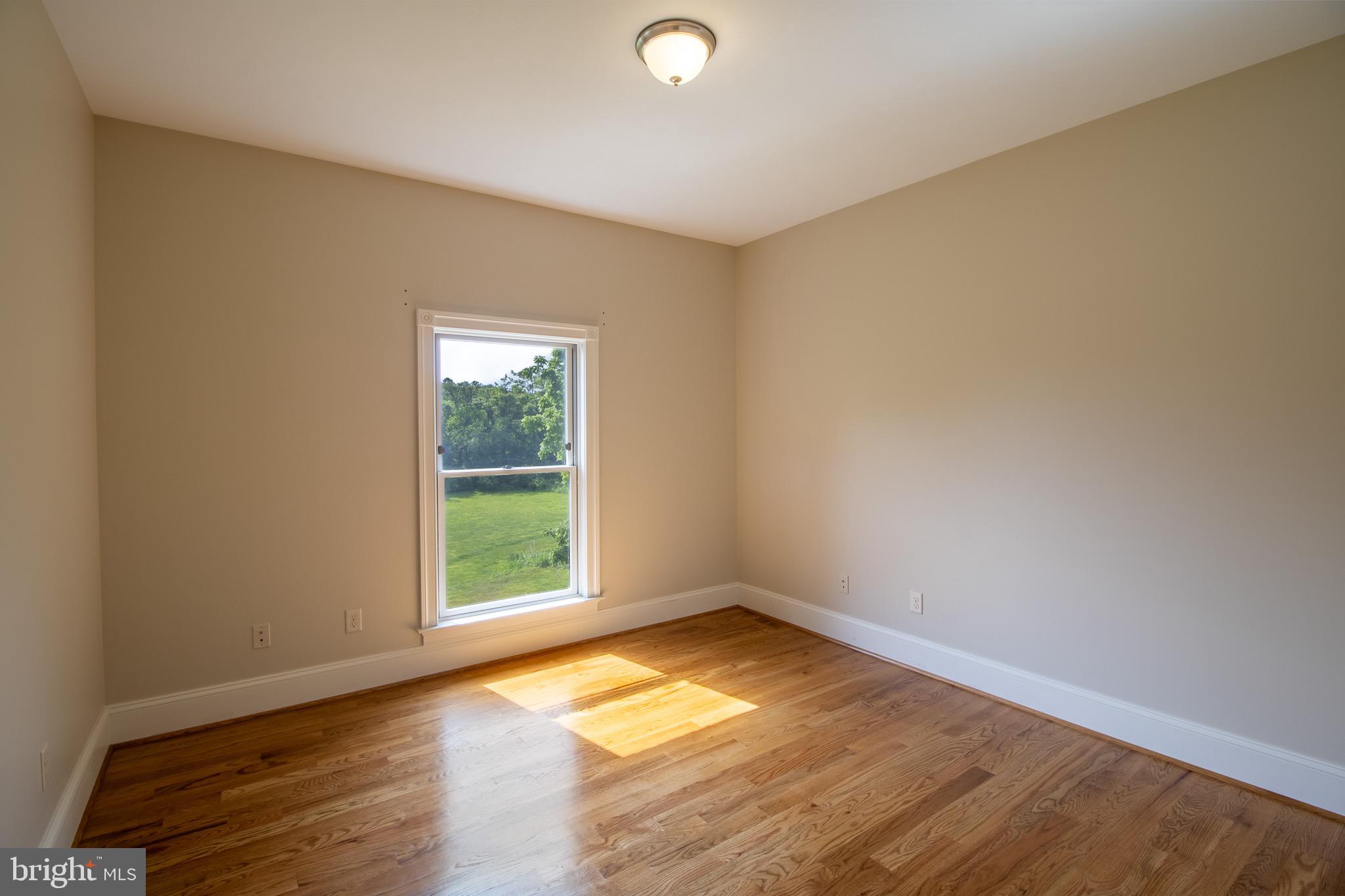 HERITAGE GROVE - Residential