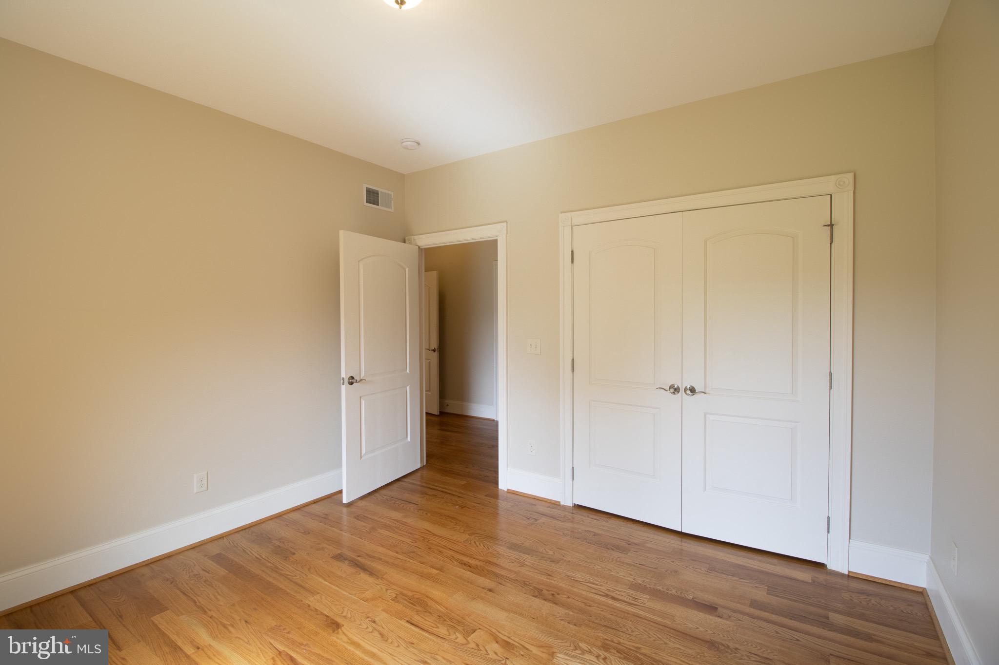 HERITAGE GROVE - Residential