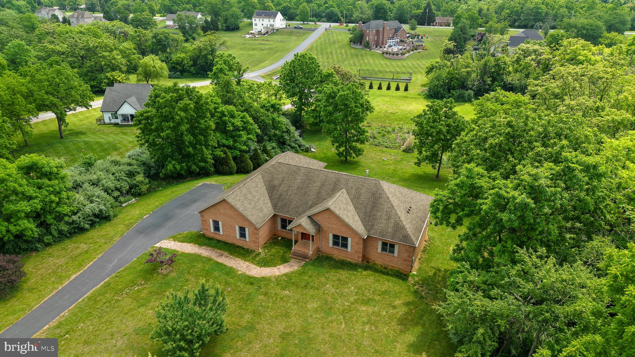 HERITAGE GROVE - Residential