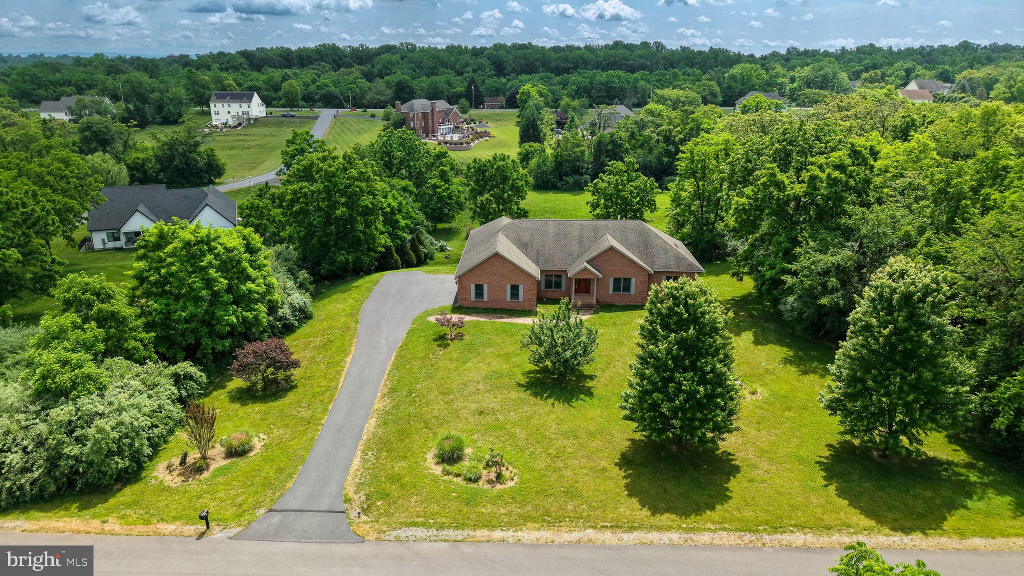 HERITAGE GROVE - Residential