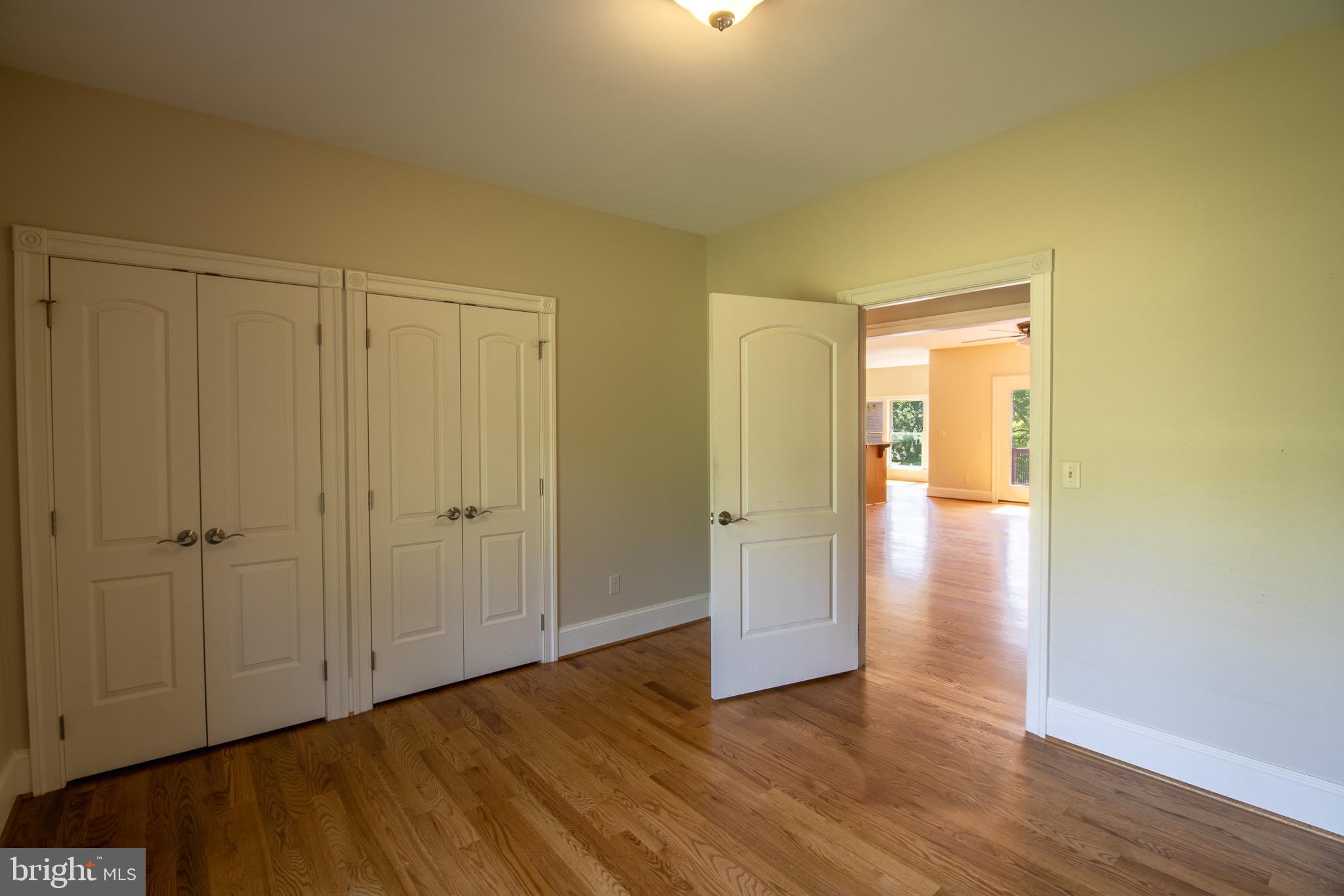 HERITAGE GROVE - Residential